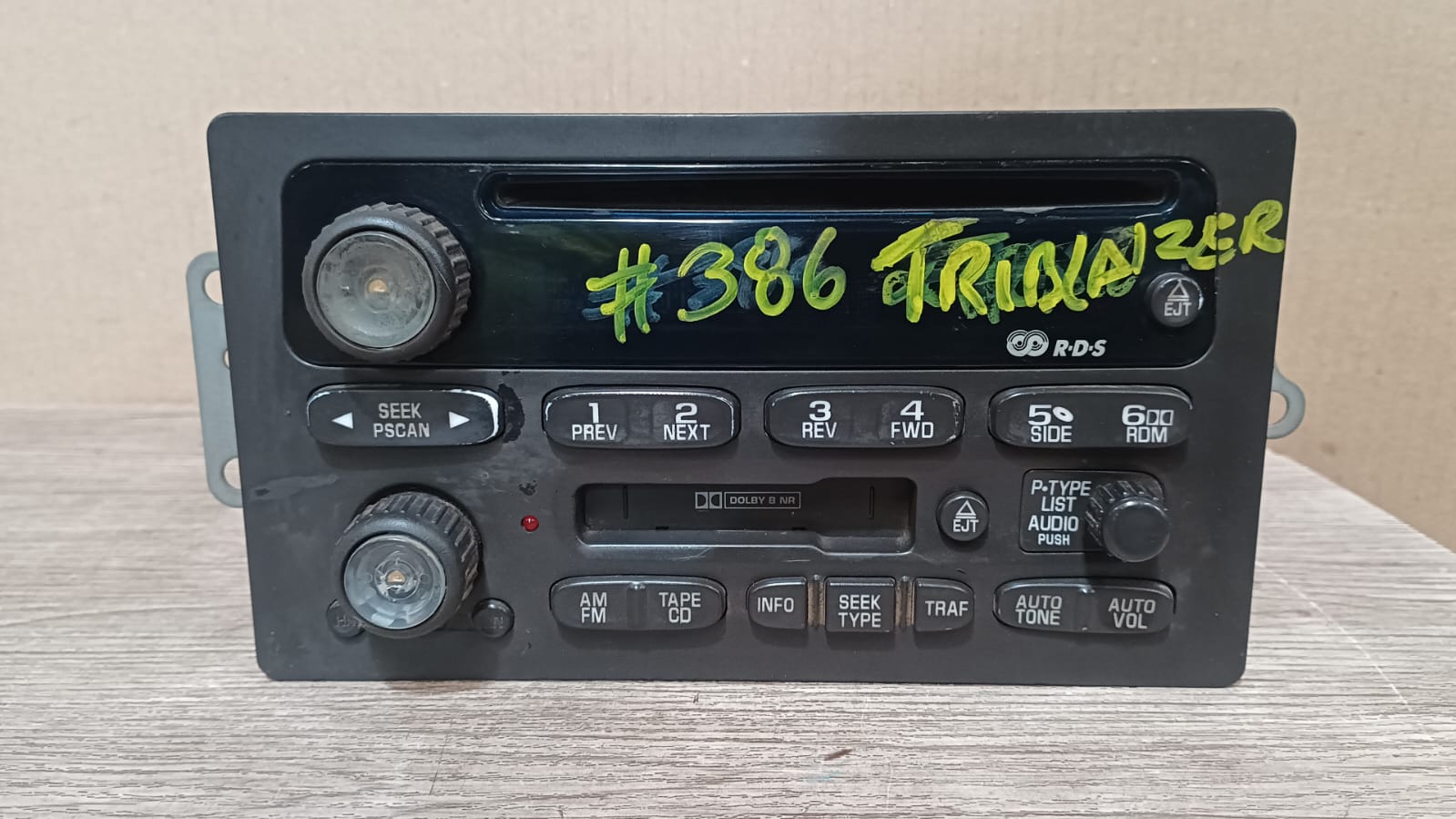 Radio Chevrolet Trailblazer 2003