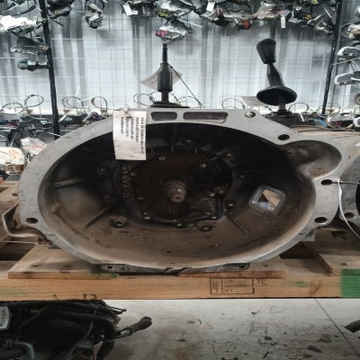 Caja de cambio mecanica mitsubishi l200