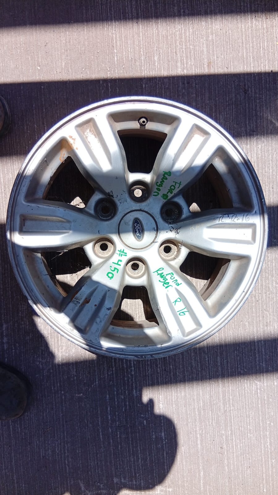 Llanta de aluminio ford ranger