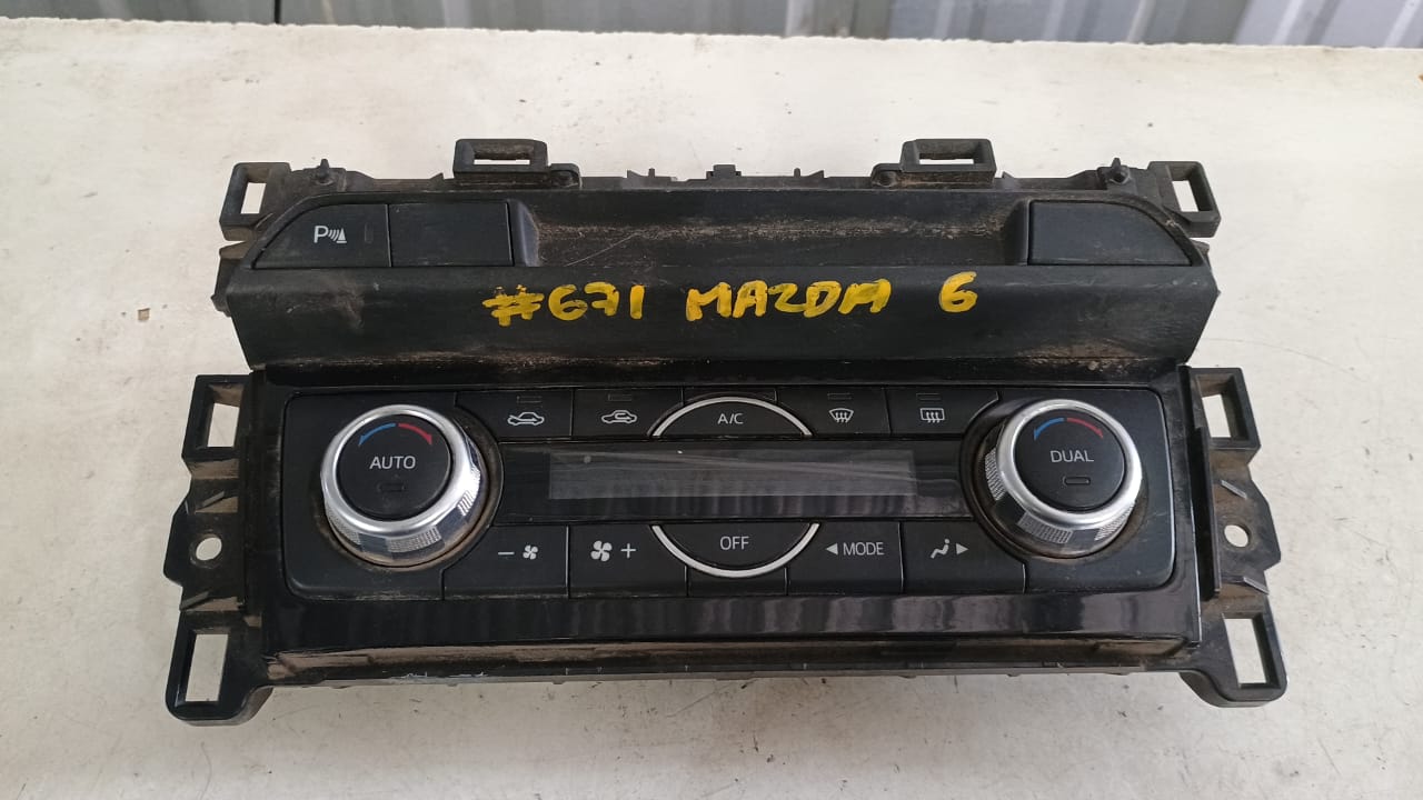 Comando De Calefaccion Delantero Mazda 6 2016