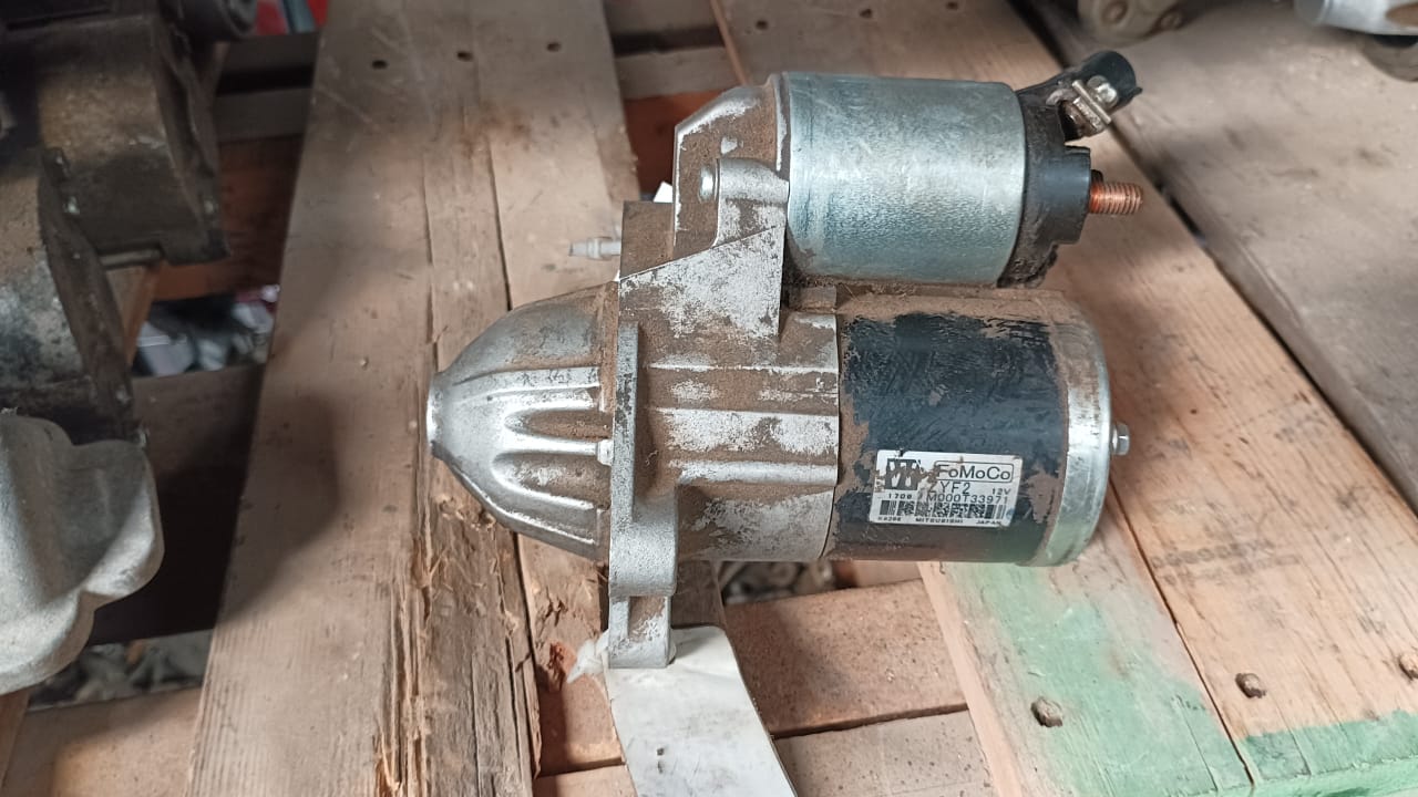 Motor de partida mazda 2