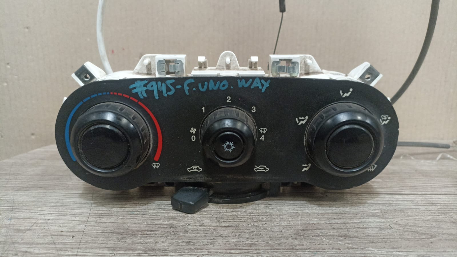 Comando de calefaccion delantero fiat uno way