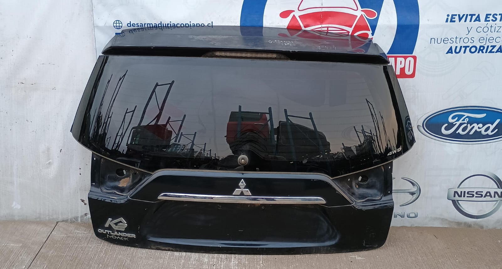 Tapa Maleta / Portalon Mitsubishi Outlander 2010