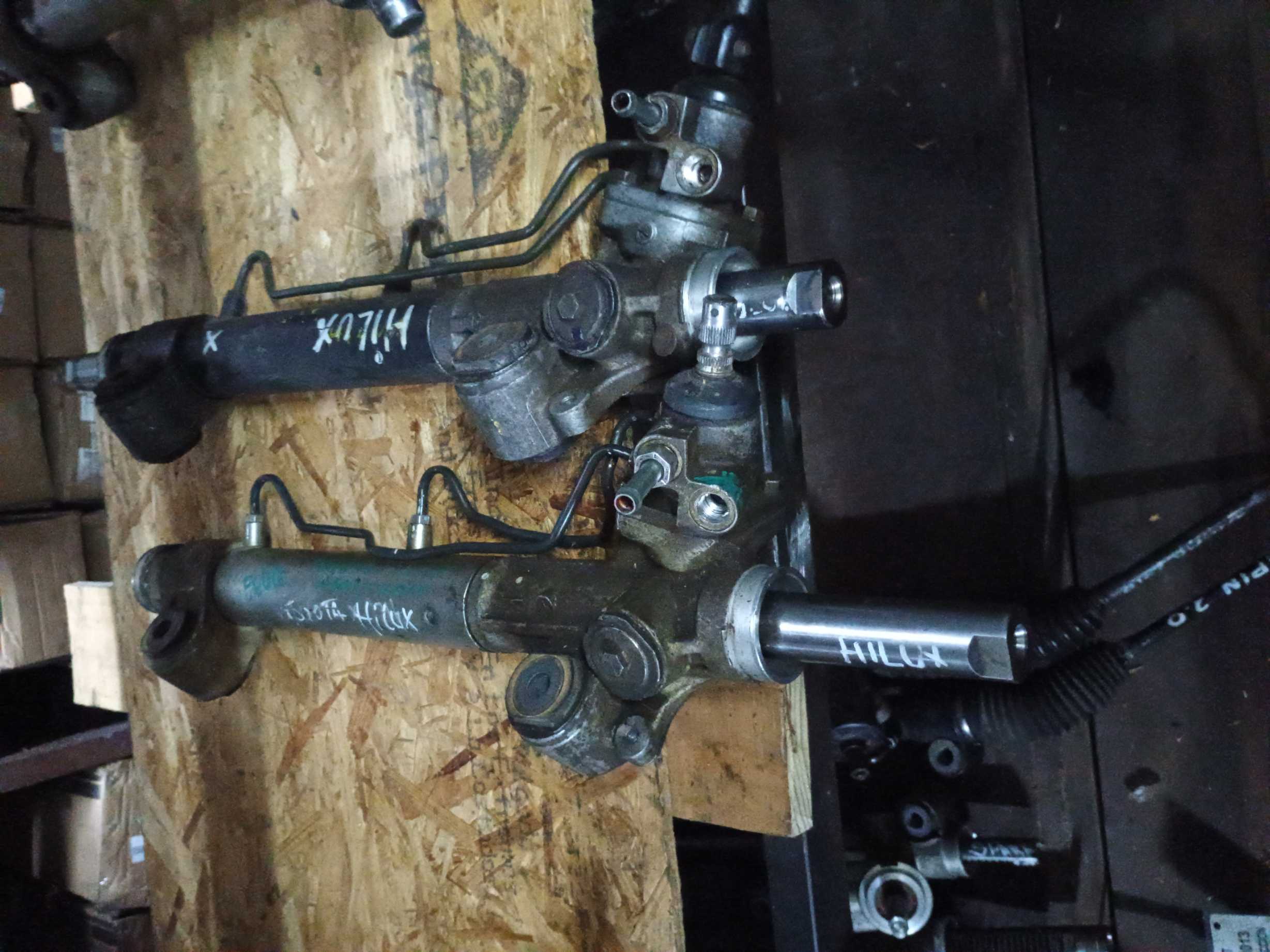 Cremallera de direccion toyota hilux 2012 2013 2014 2015