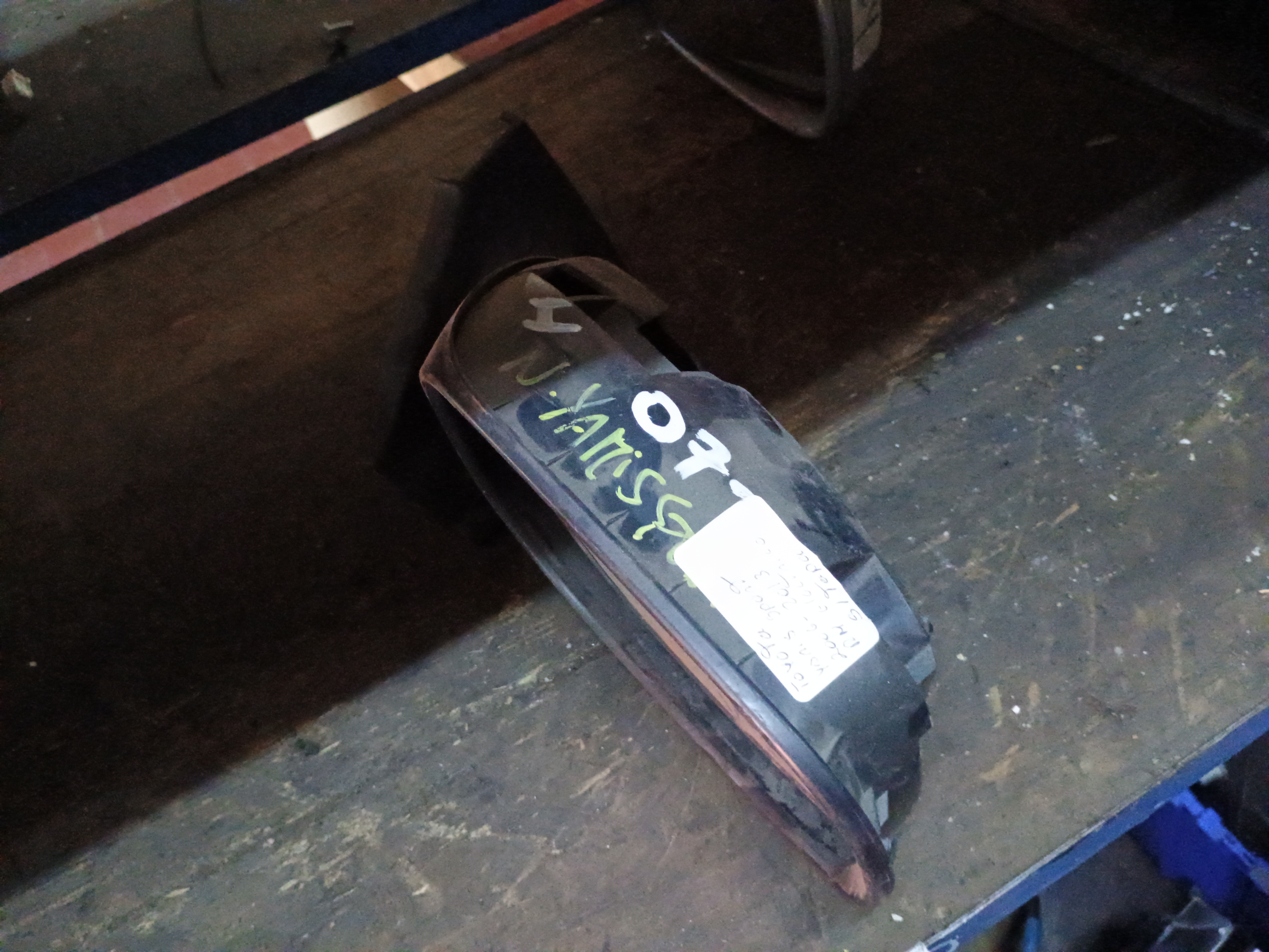 Espejo puerta derecho toyota yaris 2006 2007 2008 2009 2010 2011 2012 2013 2014