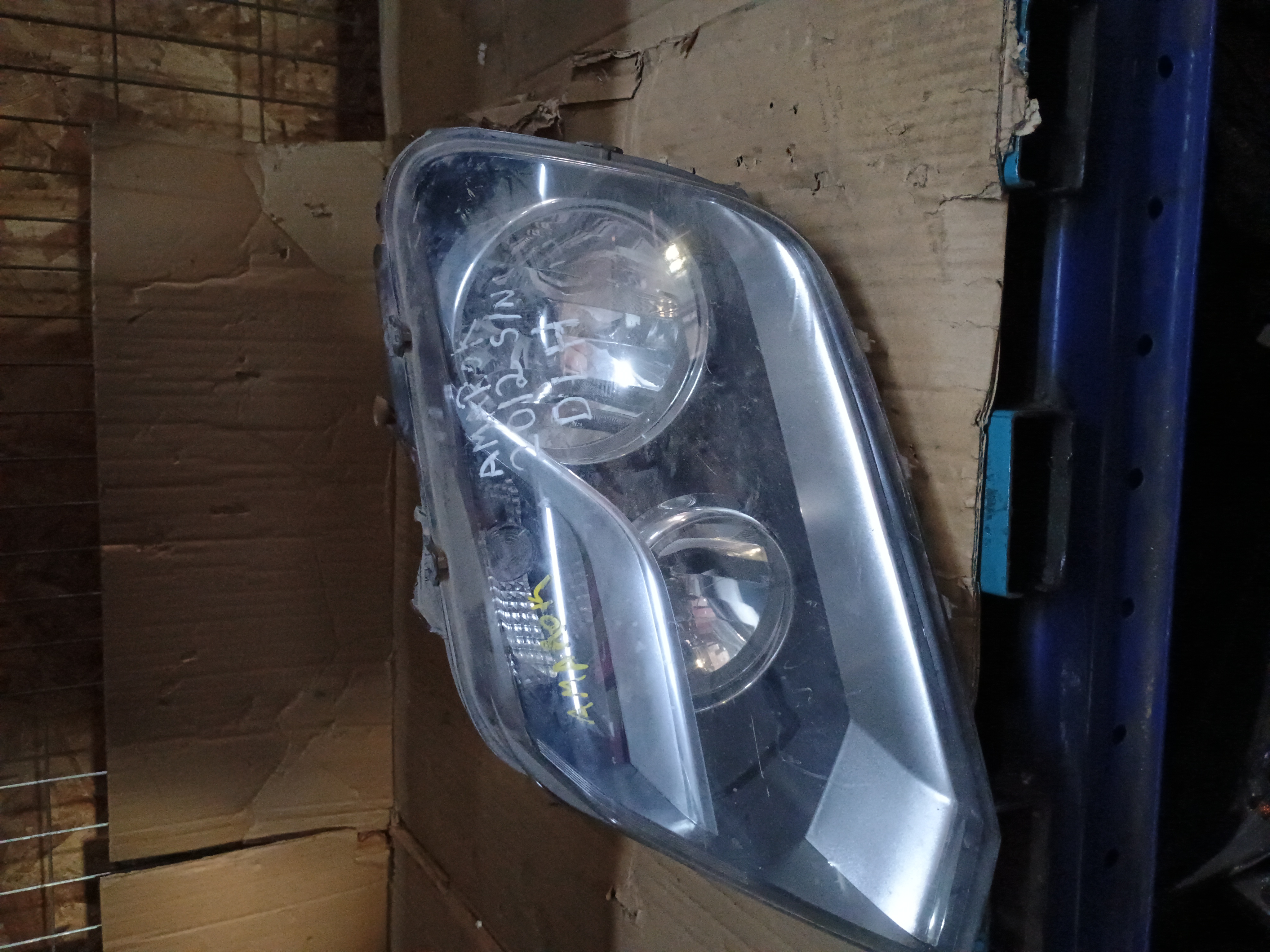 Optico izquierdo volkswagen amarok