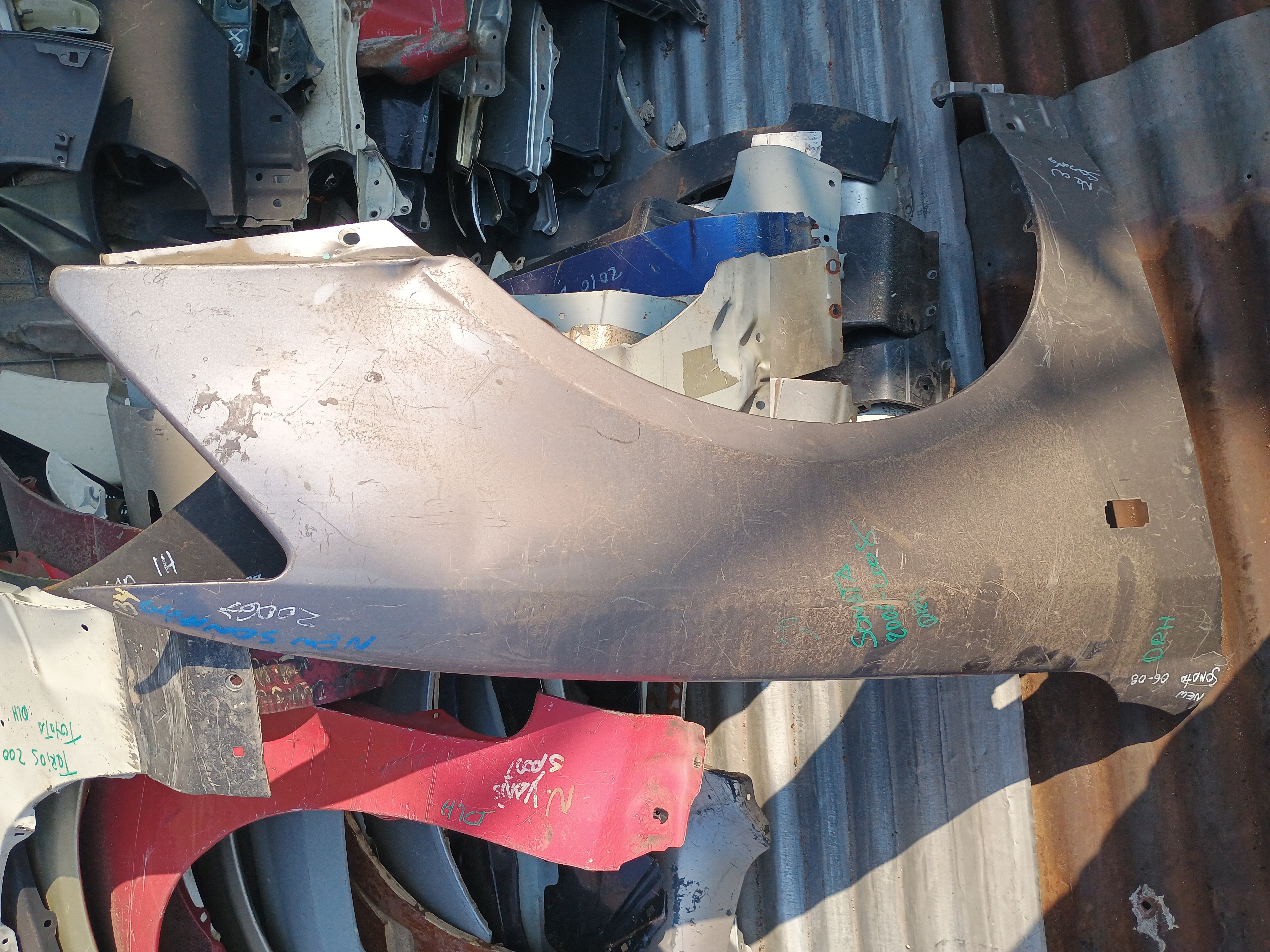 Tapabarro derecho hyundai sonata 2006 2007 2008