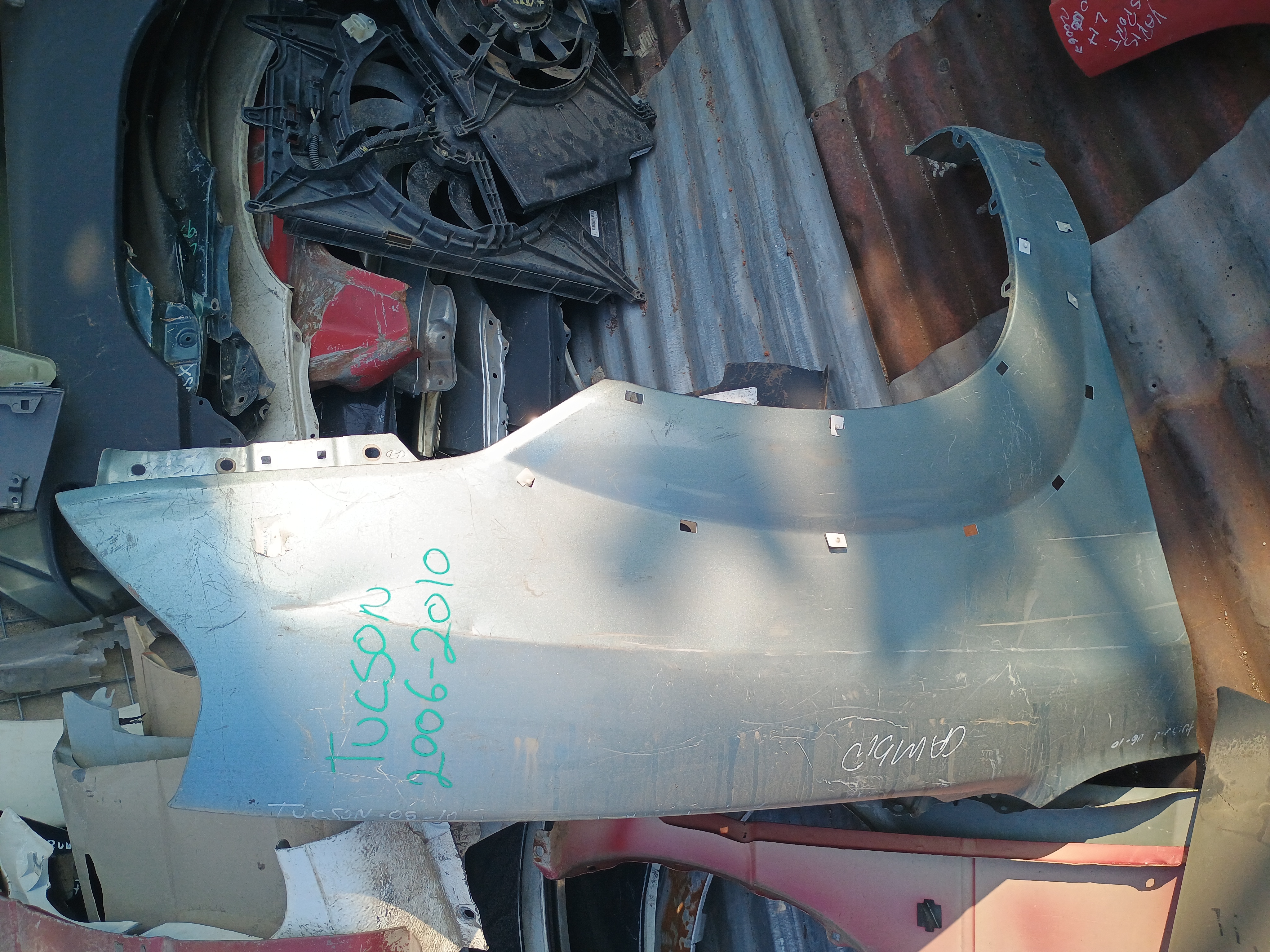 Tapabarro derecho hyundai tucson 2006 2007 2008 2009 2010 2011