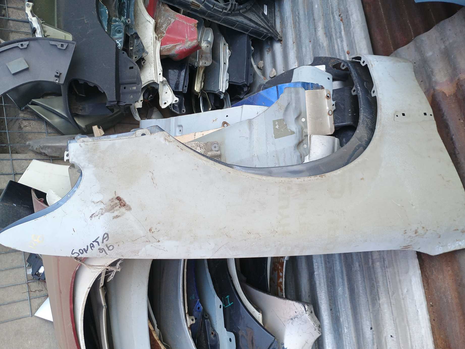 Tapabarro derecho hyundai sonata
