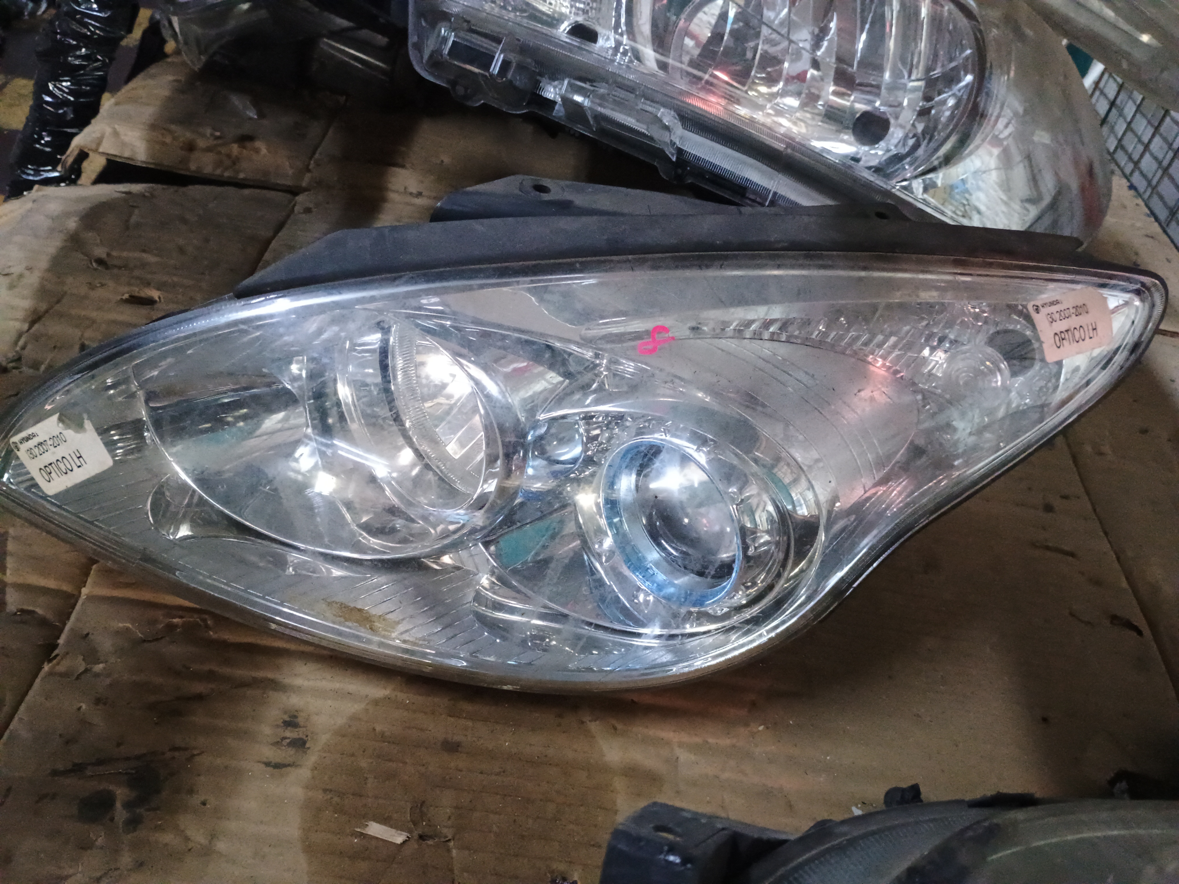 Optico izquierdo hyundai i30 2007 2008 2009 2010