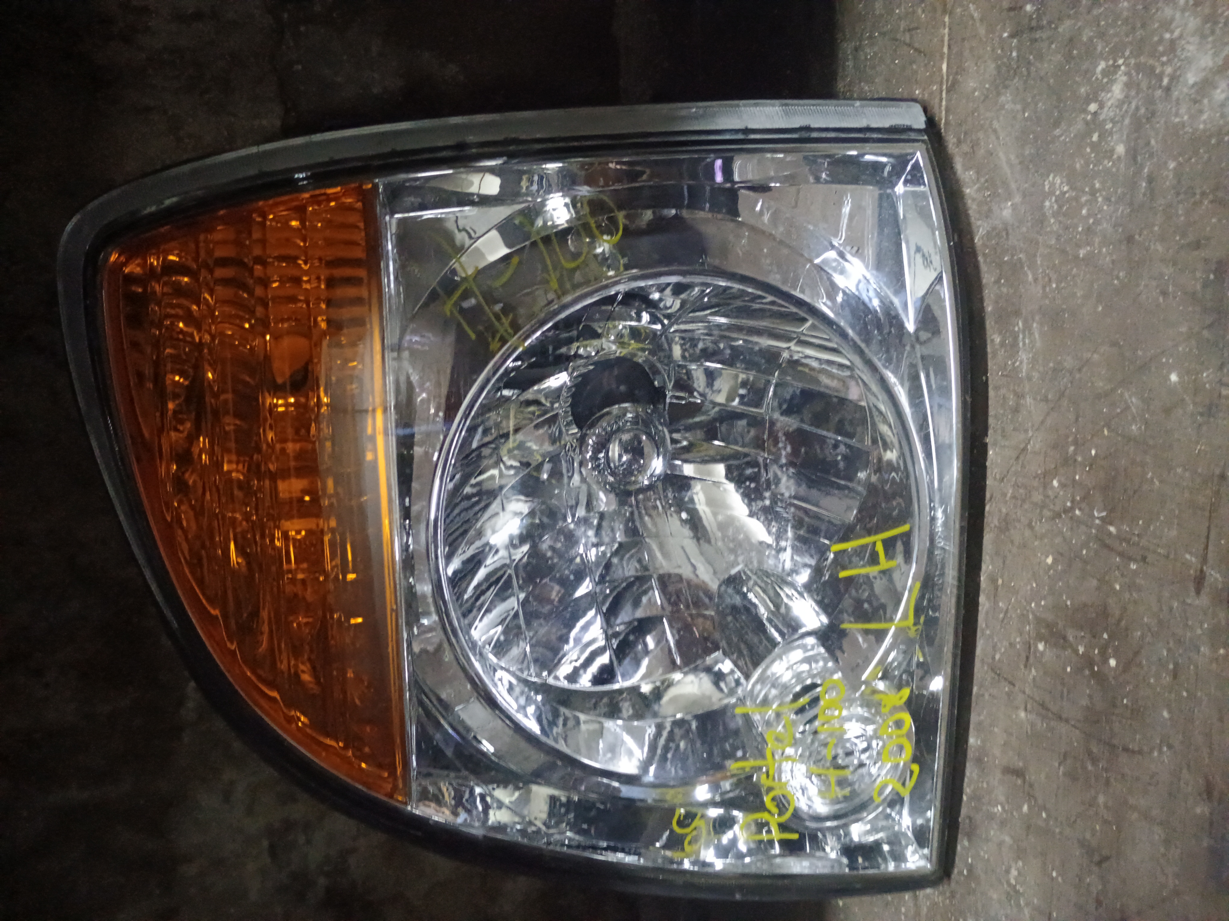 Optico izquierdo hyundai h100 porter 2008 2009 2010 2011 2012 2013 2014 2015 2016 2017 2018