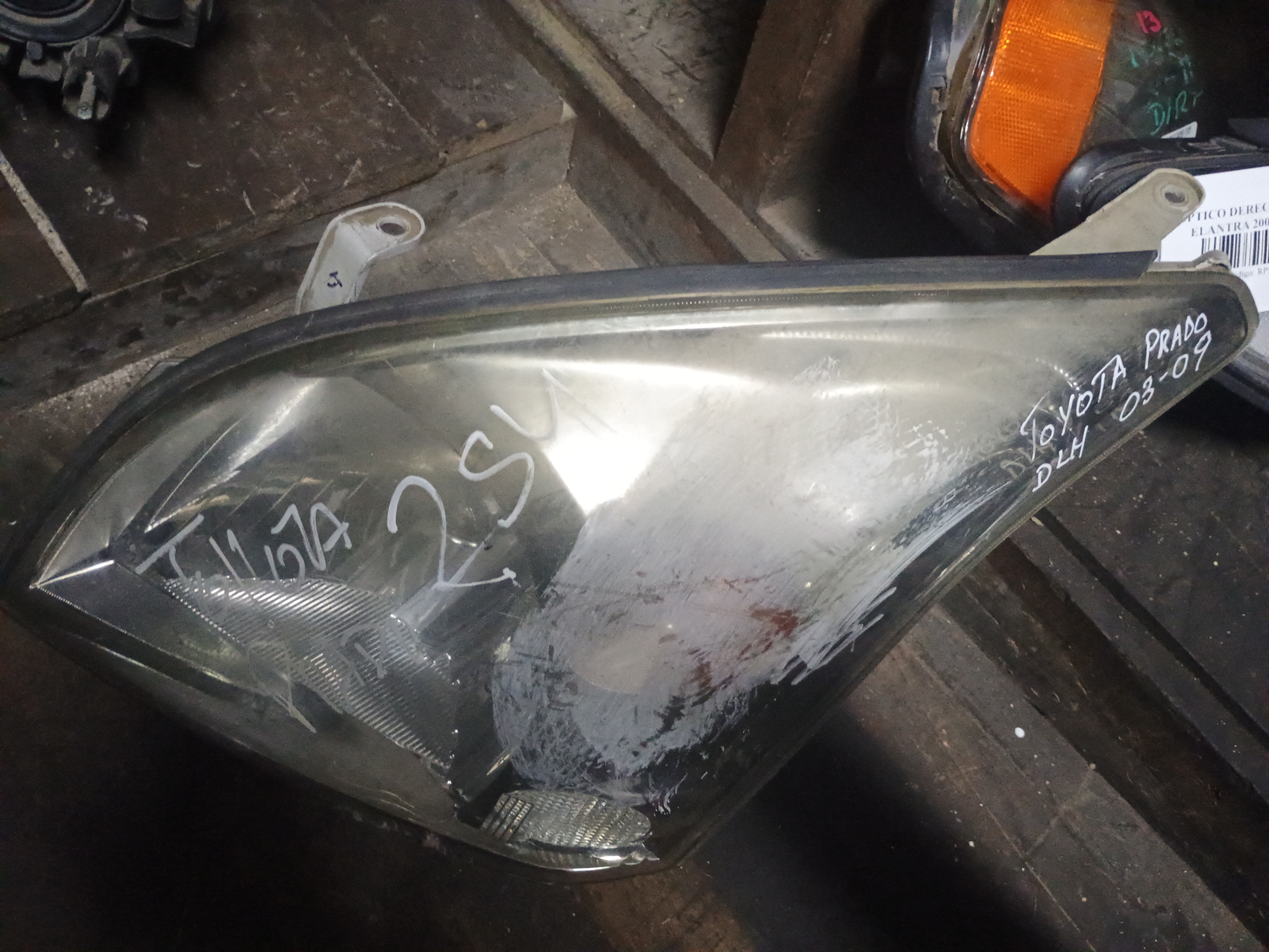 Optico izquierdo toyota prado 2004 2005 2006 2007 2008