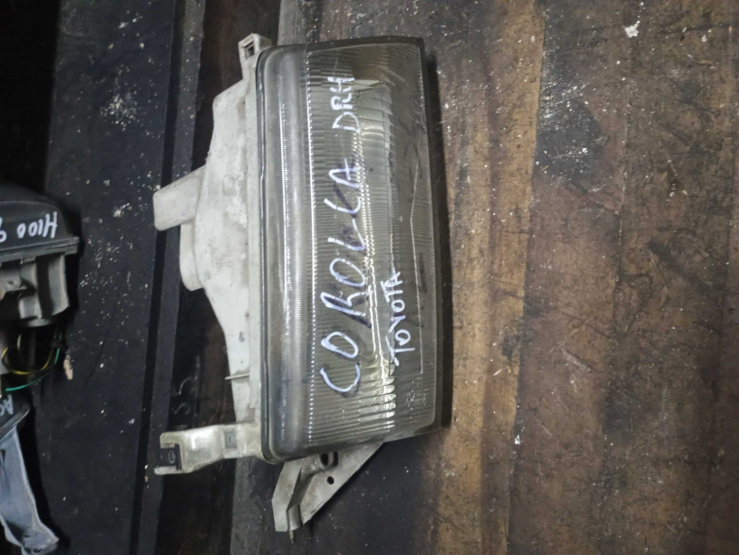 Optico derecho toyota corolla 1989 1990 1991 1992 1993 1994 1995 1996