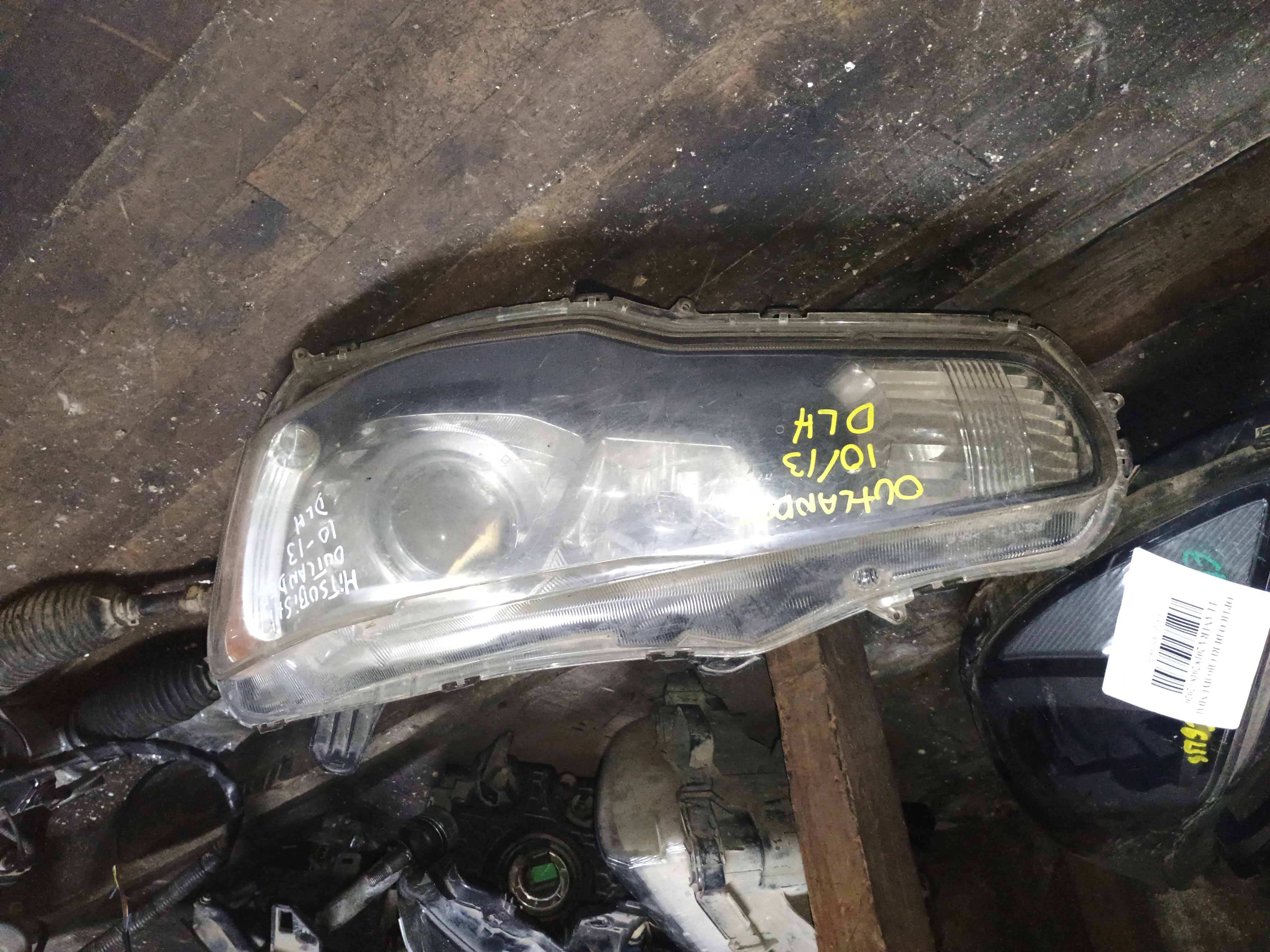 Optico izquierdo mitsubishi outlander 2010 2011 2012 2013