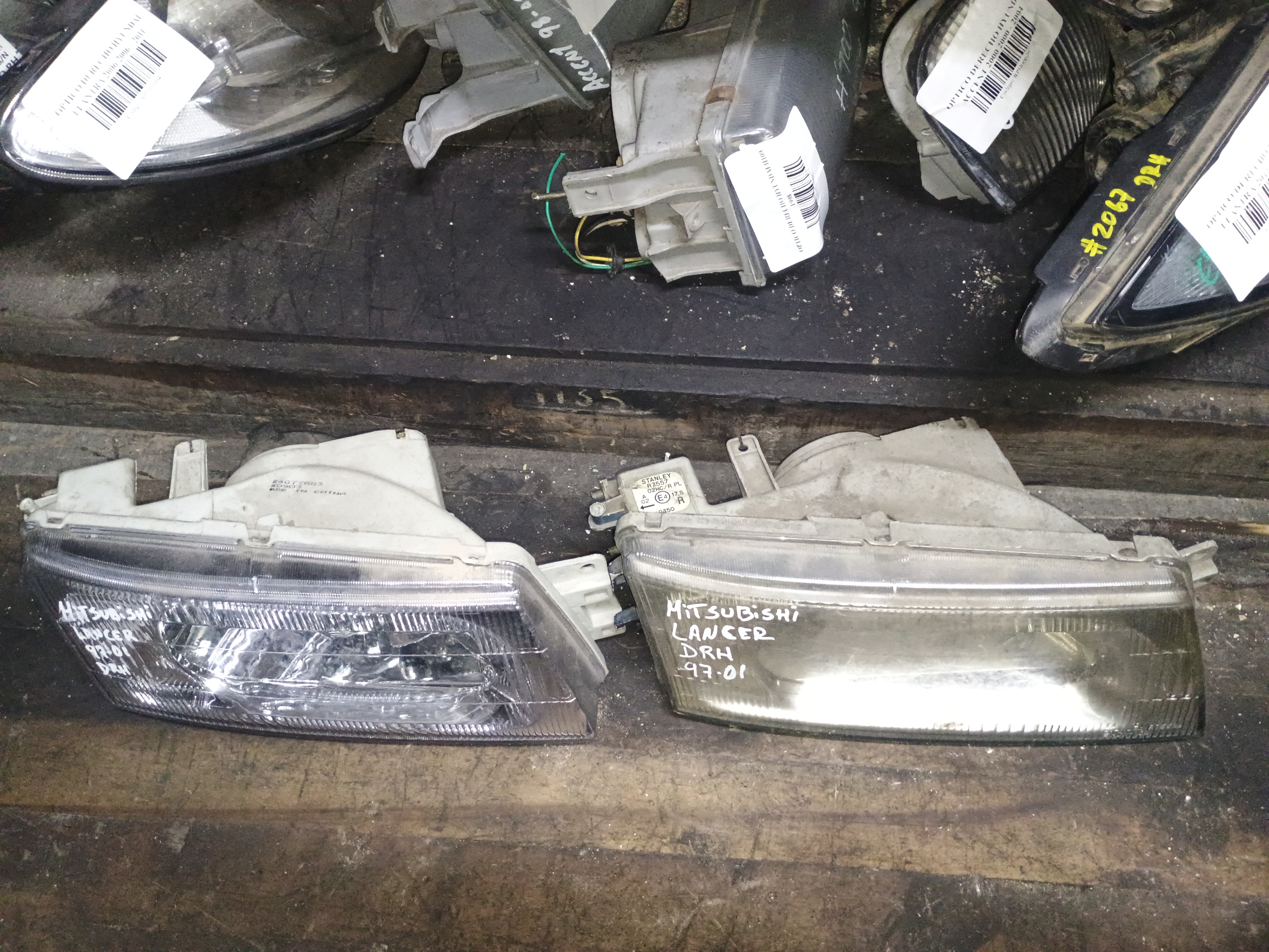 Optico derecho mitsubishi lancer 1997 1998 1999 2000 2001