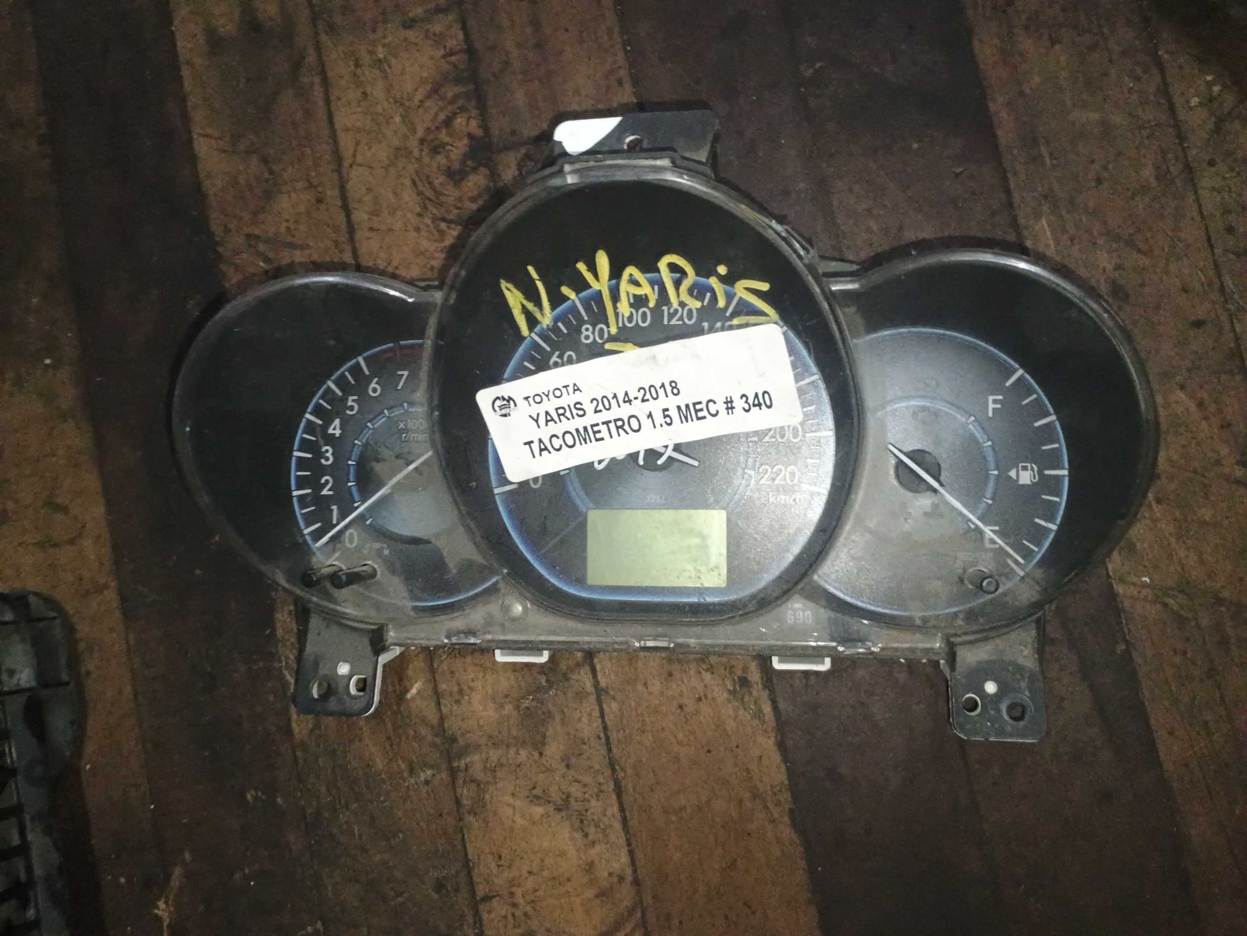 Tacometro (sinoptico) toyota yaris 2014 2015 2016 2017