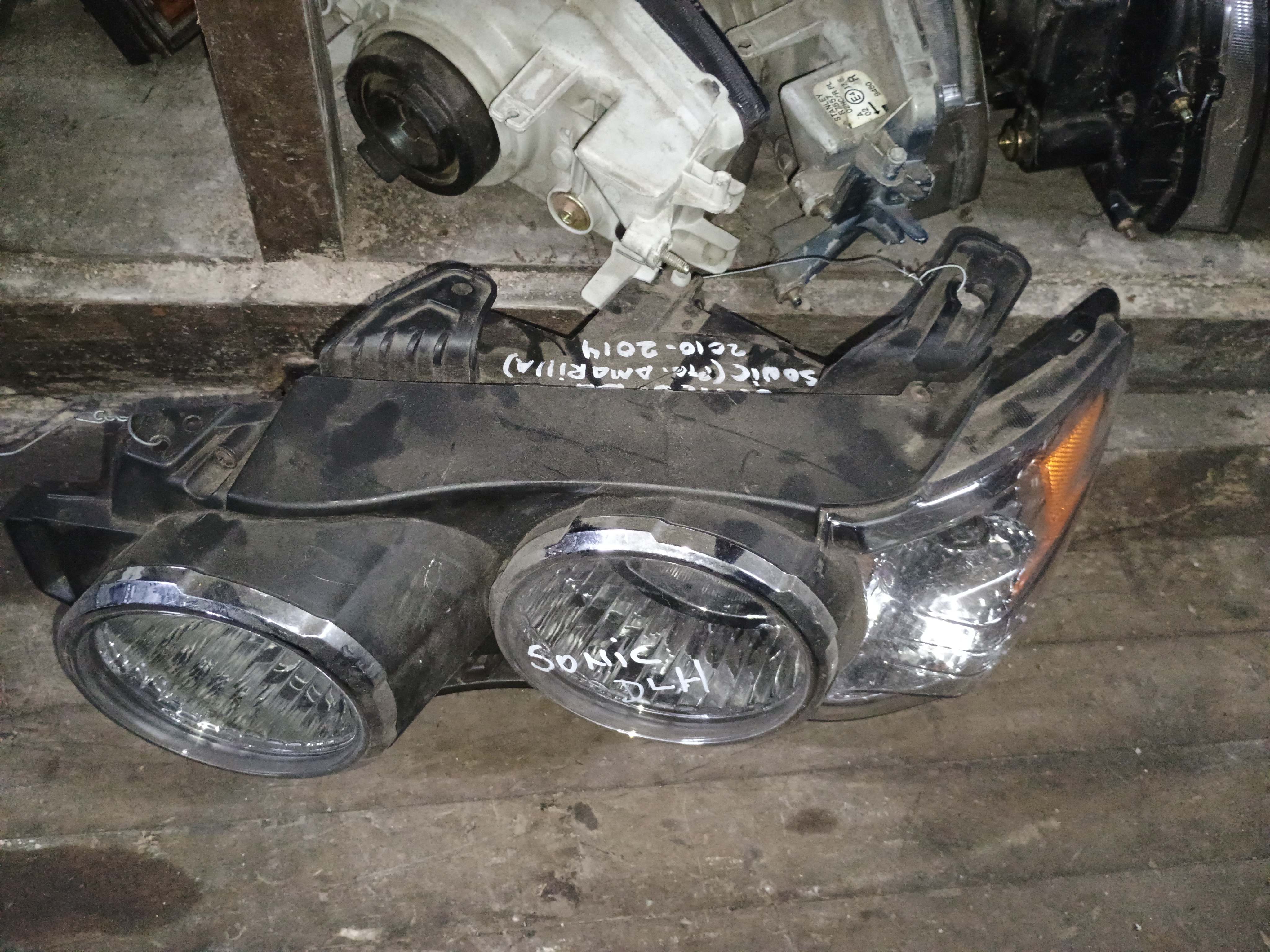 Optico izquierdo chevrolet sonic 2010 2011 2012 2013