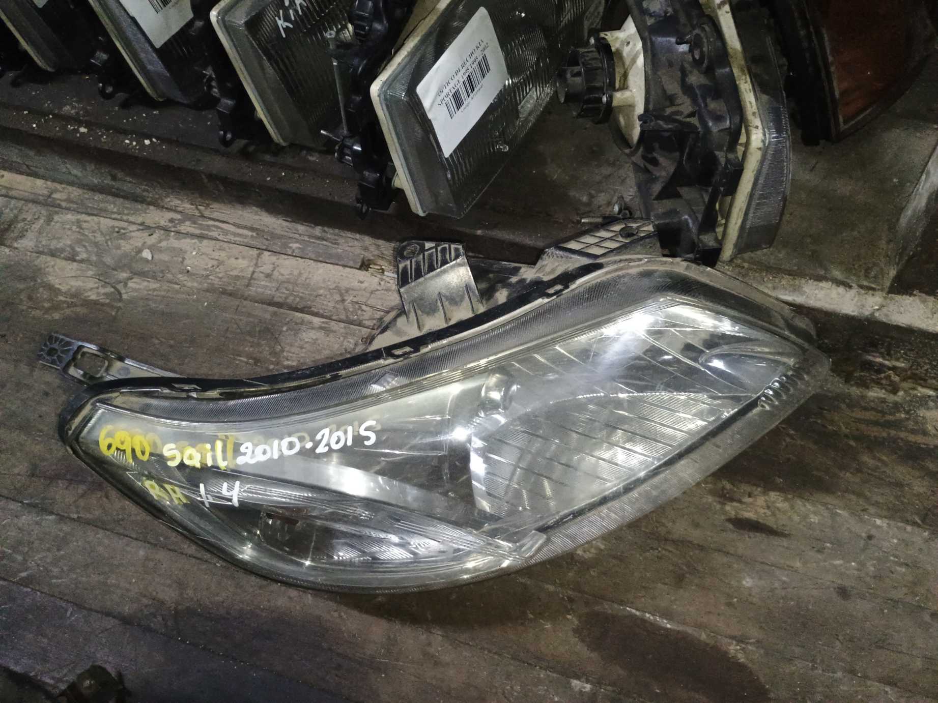 Optico derecho chevrolet sail 2010 2011 2012 2013 2014 2015