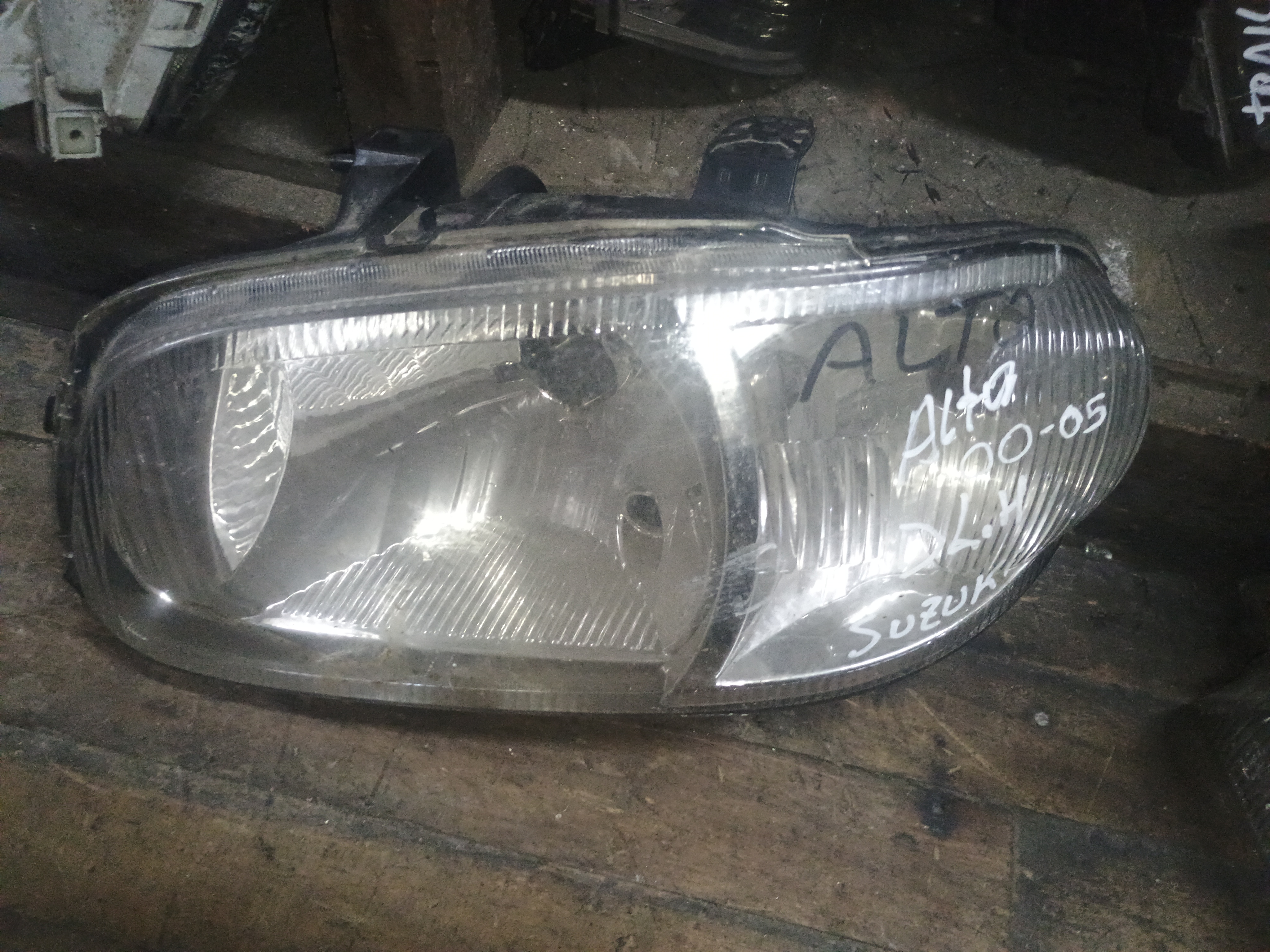 Optico izquierdo suzuki alto 2000 2001 2002 2003 2004