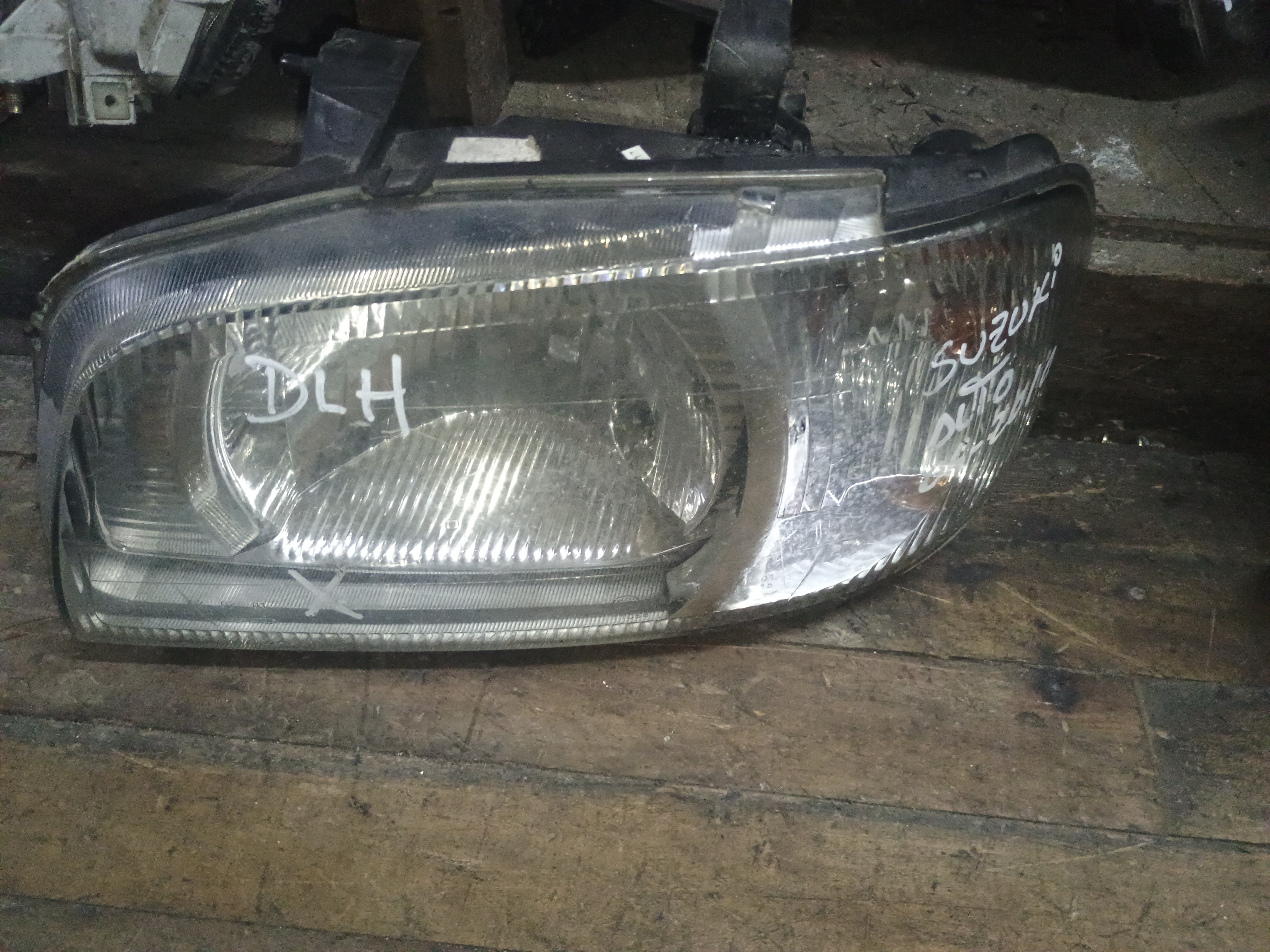 Optico izquierdo suzuki alto 2005 2006 2007 2008 2009 2010