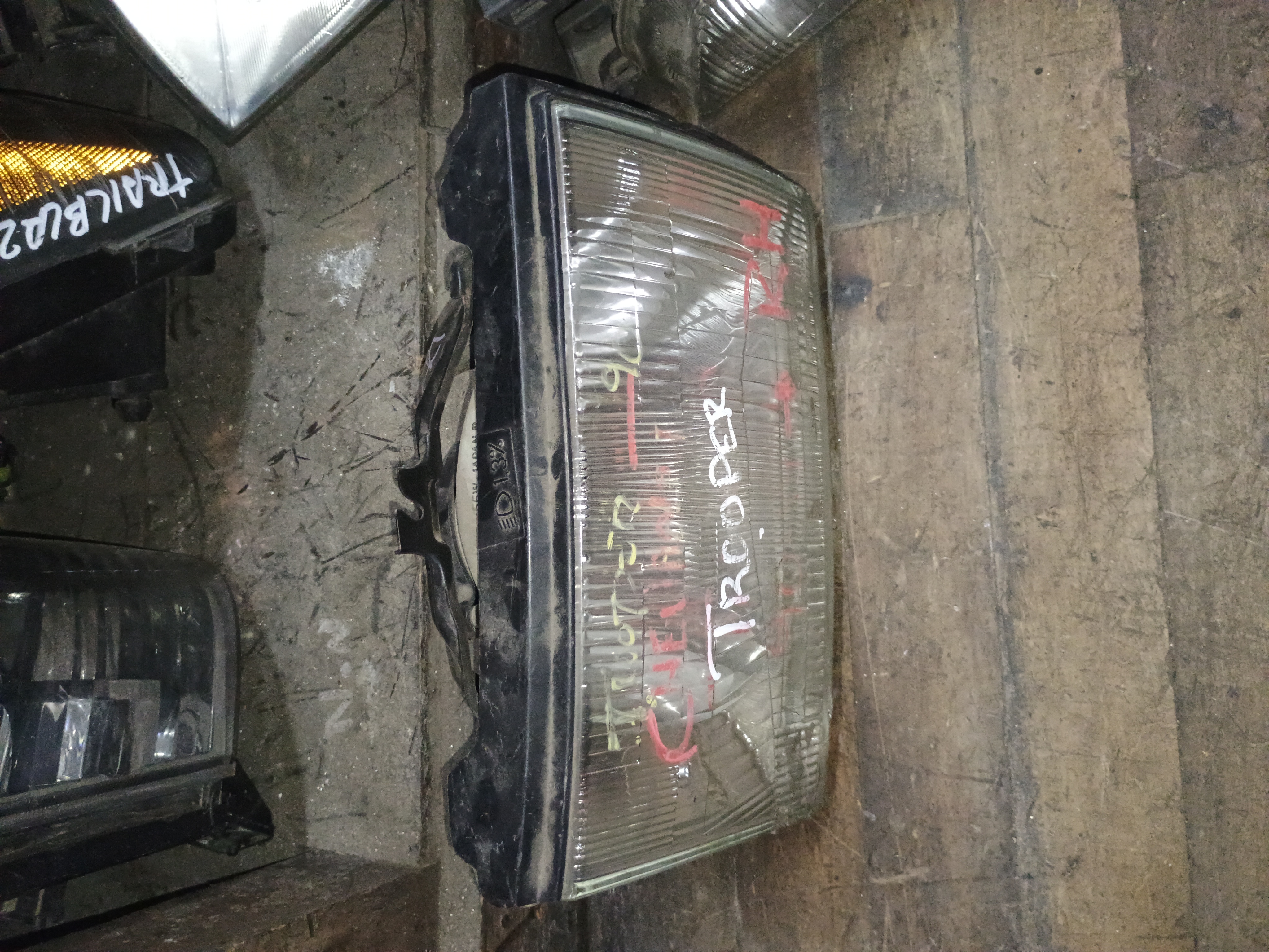 Optico derecho chevrolet trooper 1990 1991 1992 1993