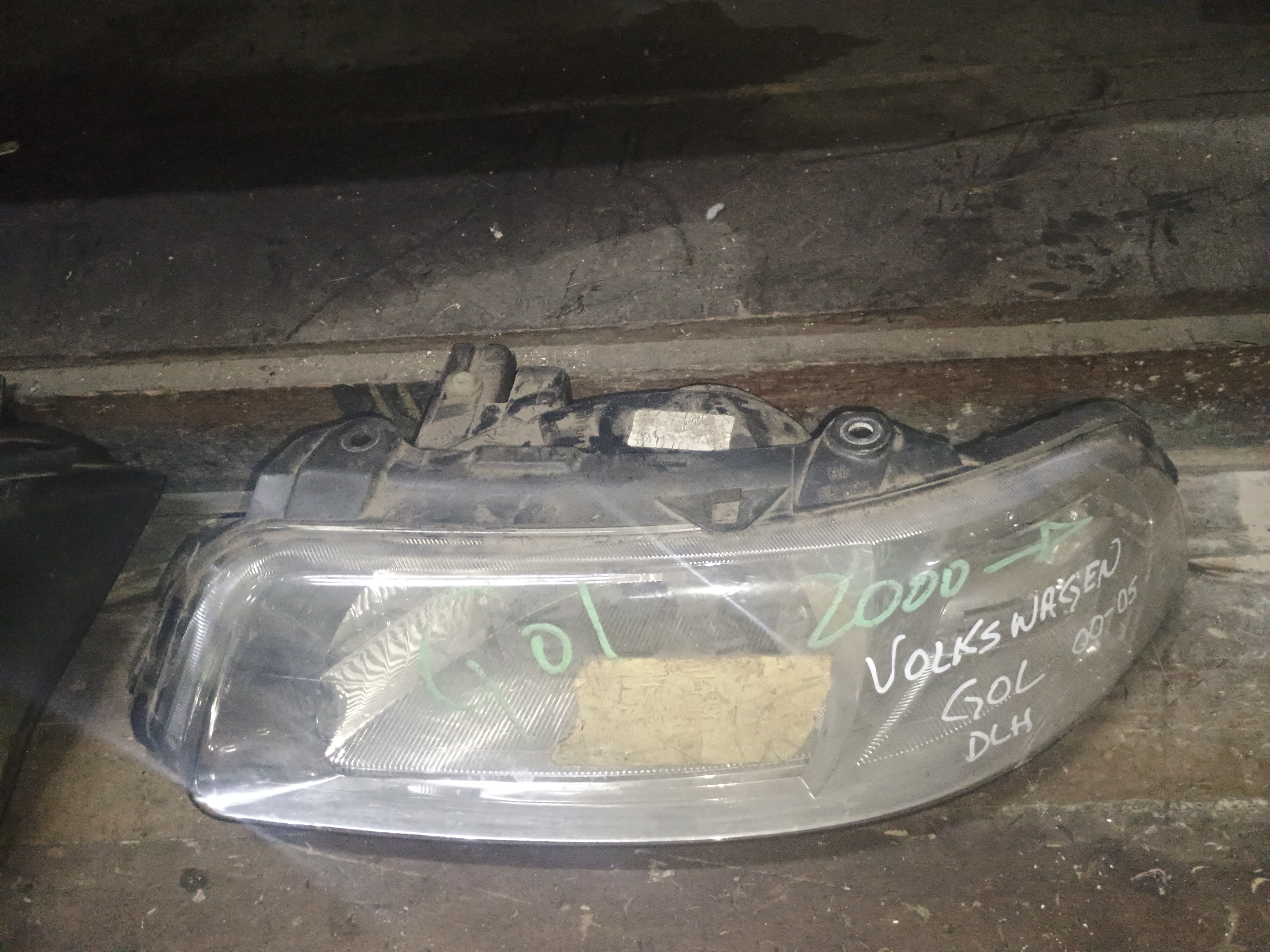 Optico izquierdo volkswagen gol 2000 2001 2002 2003 2004 2005 2006