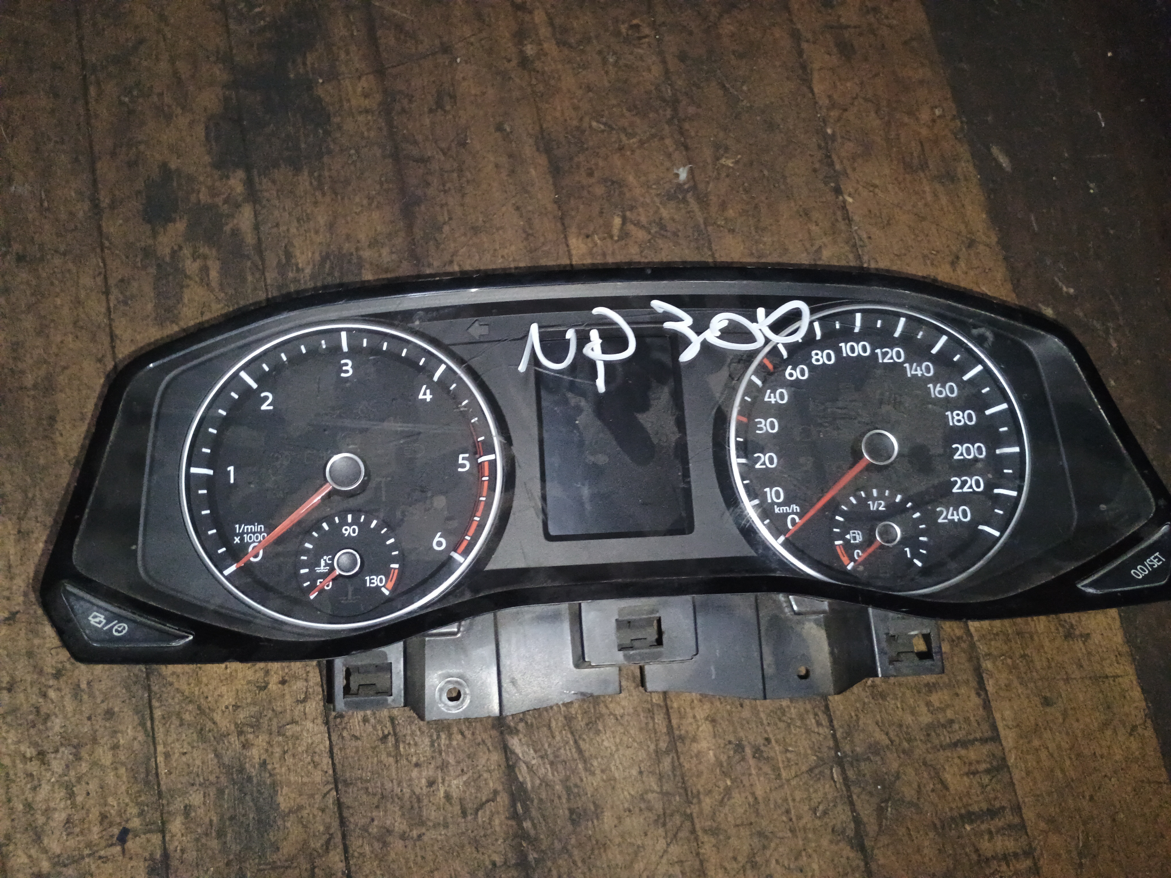 Tacometro (sinoptico) volkswagen amarok 2011 2012 2013 2014 2015 2016 2017 2018 2019 2020