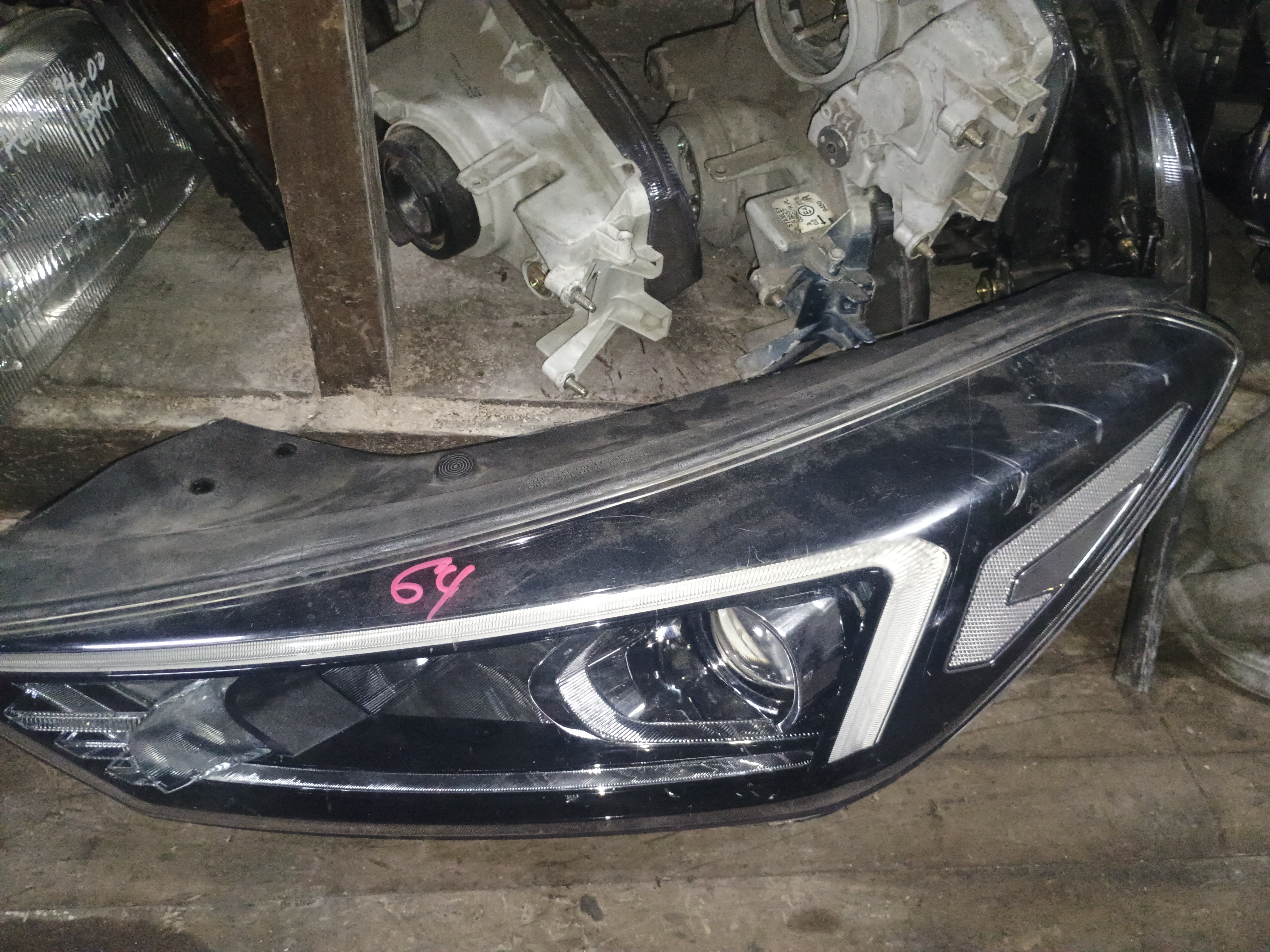 Optico izquierdo hyundai tucson 2019 2020 2021 2022 2023