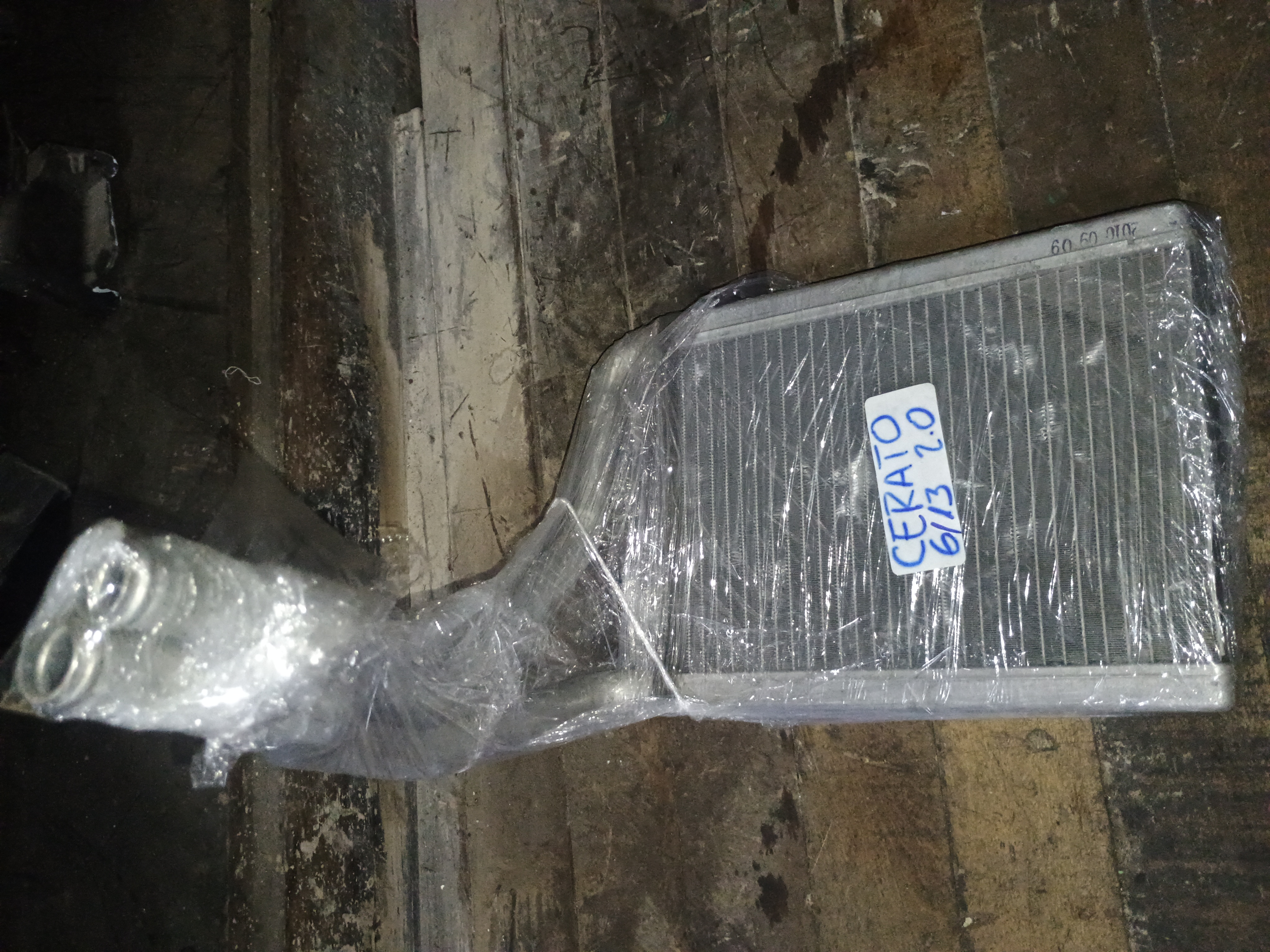 Radiador de calefaccion kia cerato 2006 2007 2008 2009 2010 2011 2012