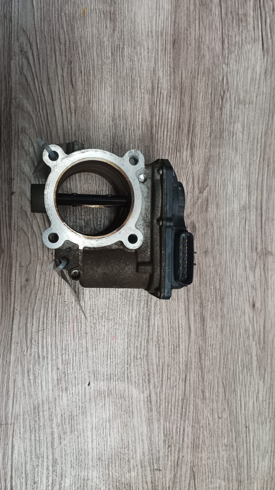 Cuerpo de aceleracion toyota hilux