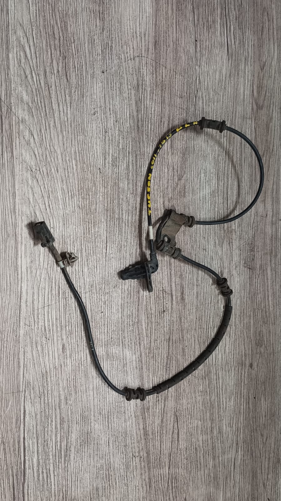 Sensor abs delantero izquierdo hyundai tucson 2011 2012 2013 2014