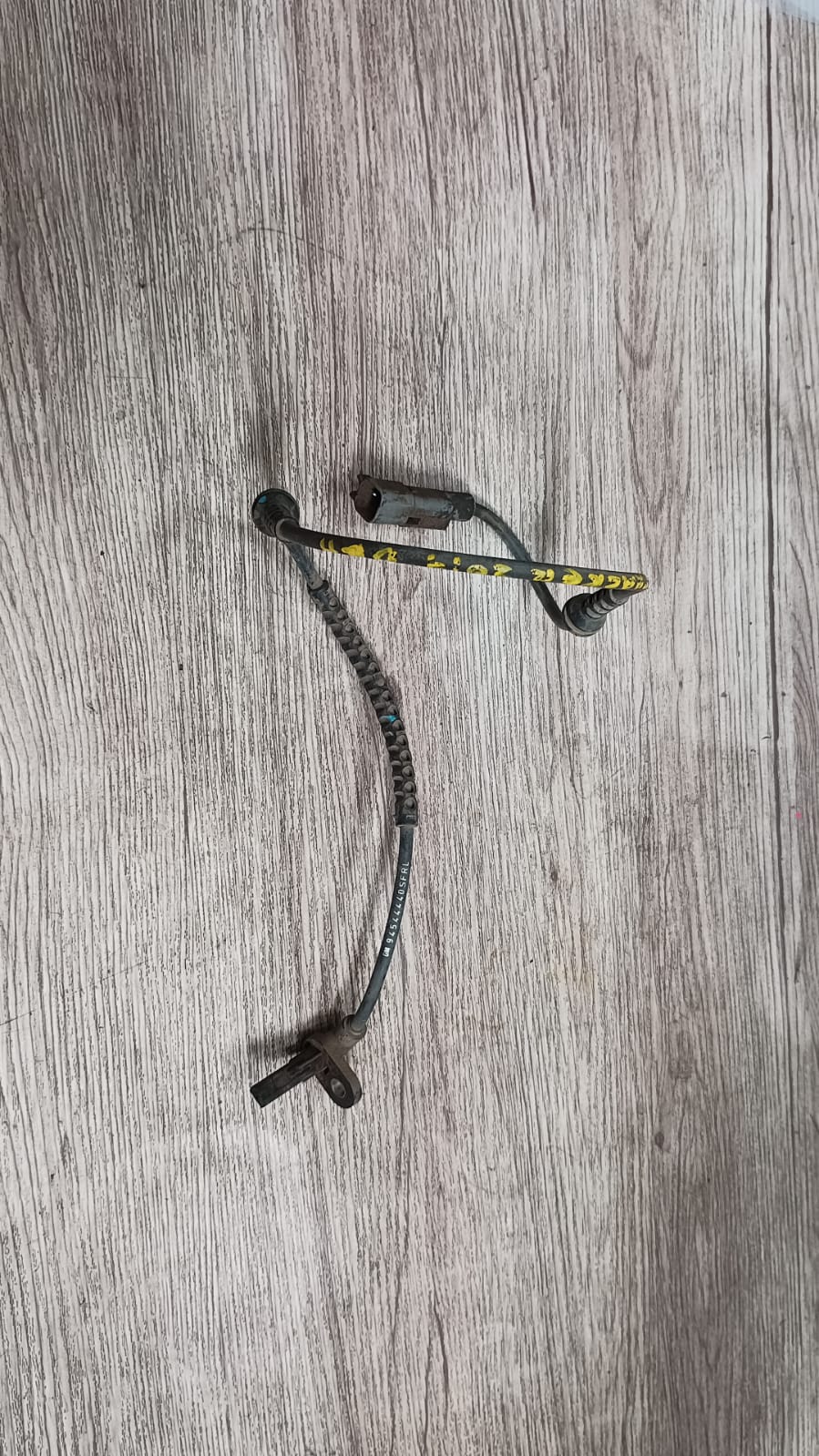 Sensor abs delantero izquierdo chevrolet tracker