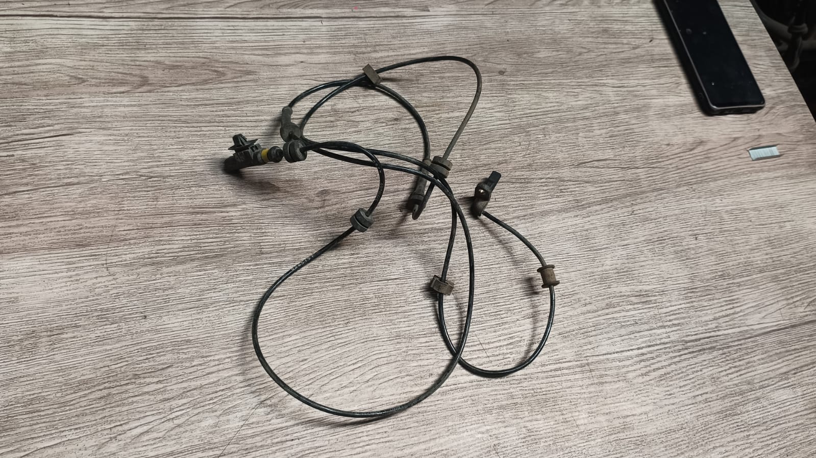 Sensor abs trasero derecho ram van 700 2018 2019