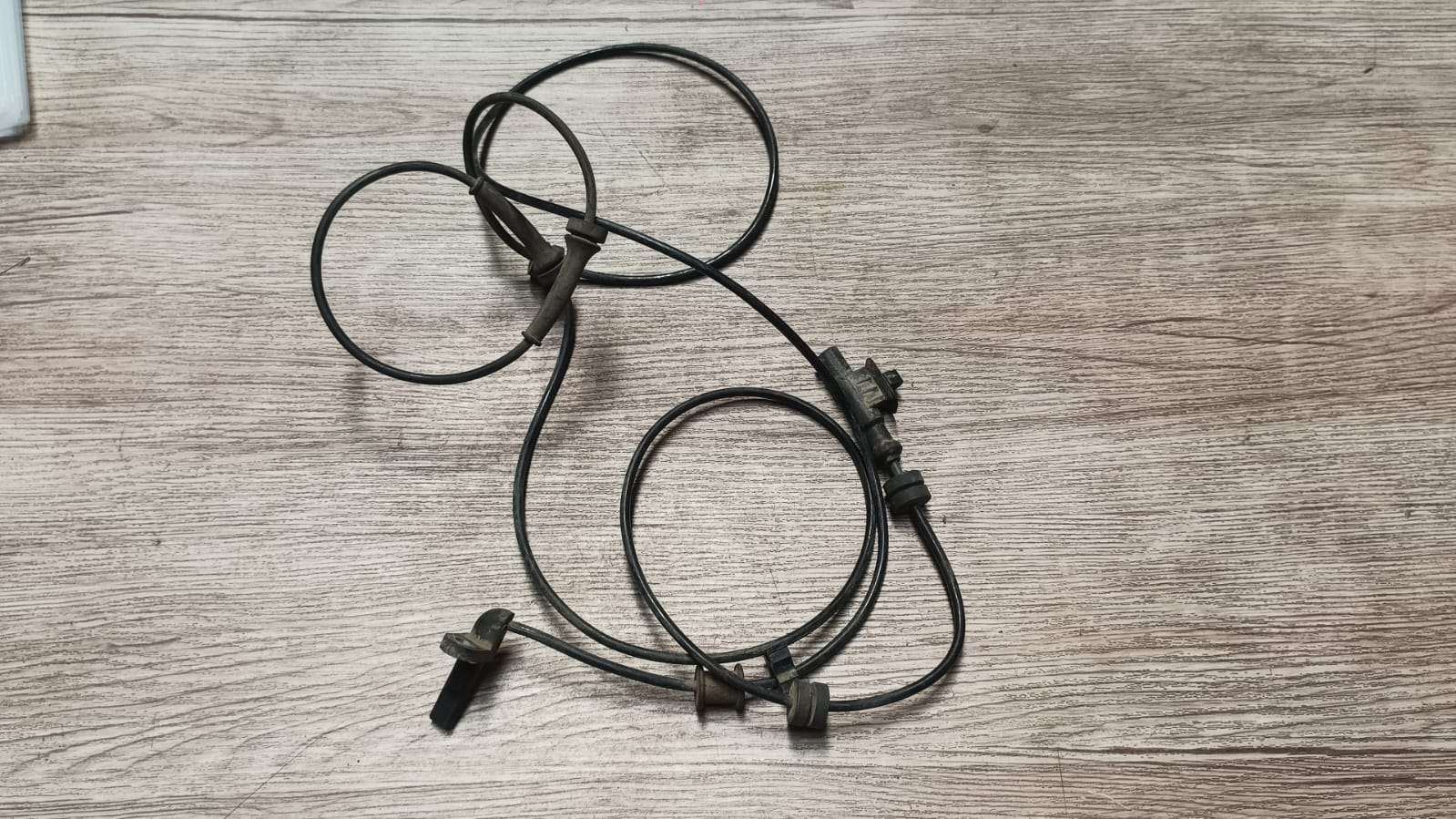 Sensor abs trasero izquierdo ram van 700 2018 2019