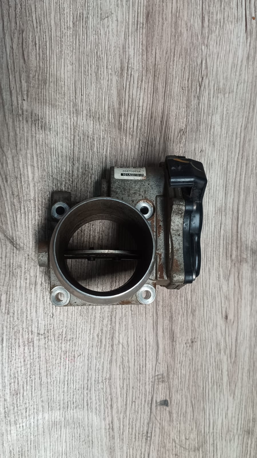 Cuerpo de aceleracion nissan np300