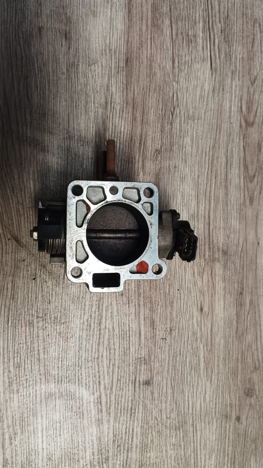 Cuerpo de aceleracion hyundai accent