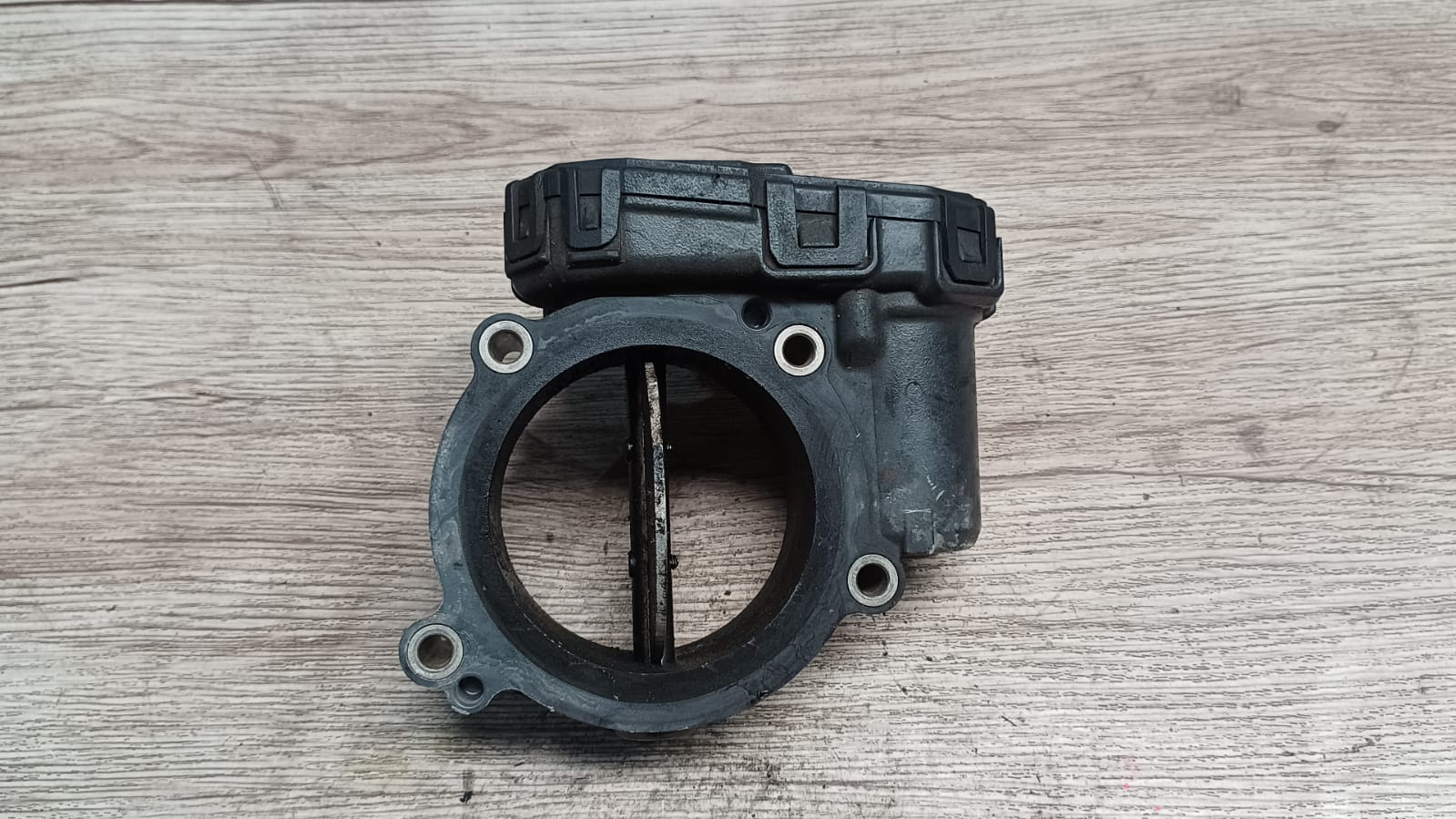Cuerpo de aceleracion mercedes benz sprinter