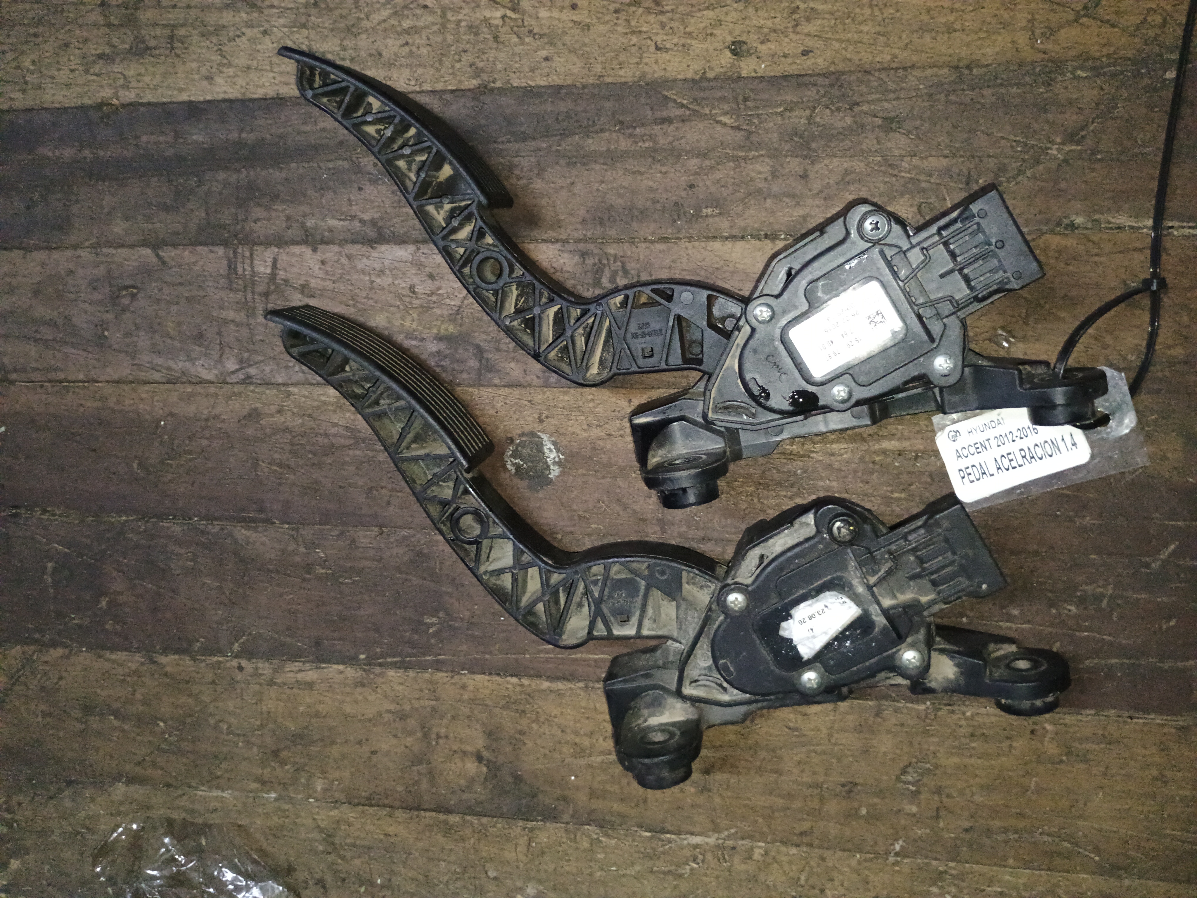 Pedal de aceleracion hyundai accent 2012 2013 2014 2015 2016