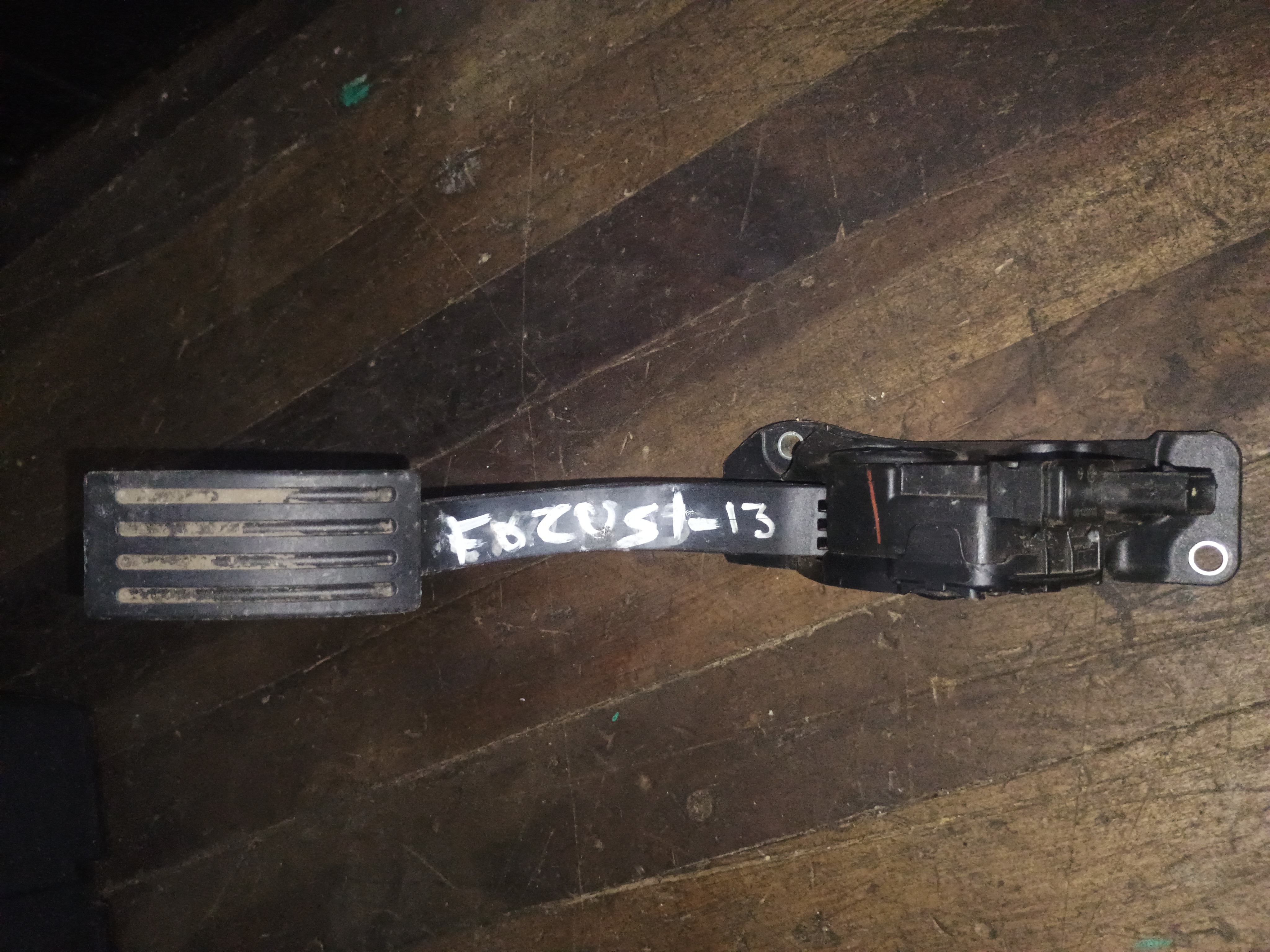 Pedal de aceleracion ford focus 2013 2014 2015