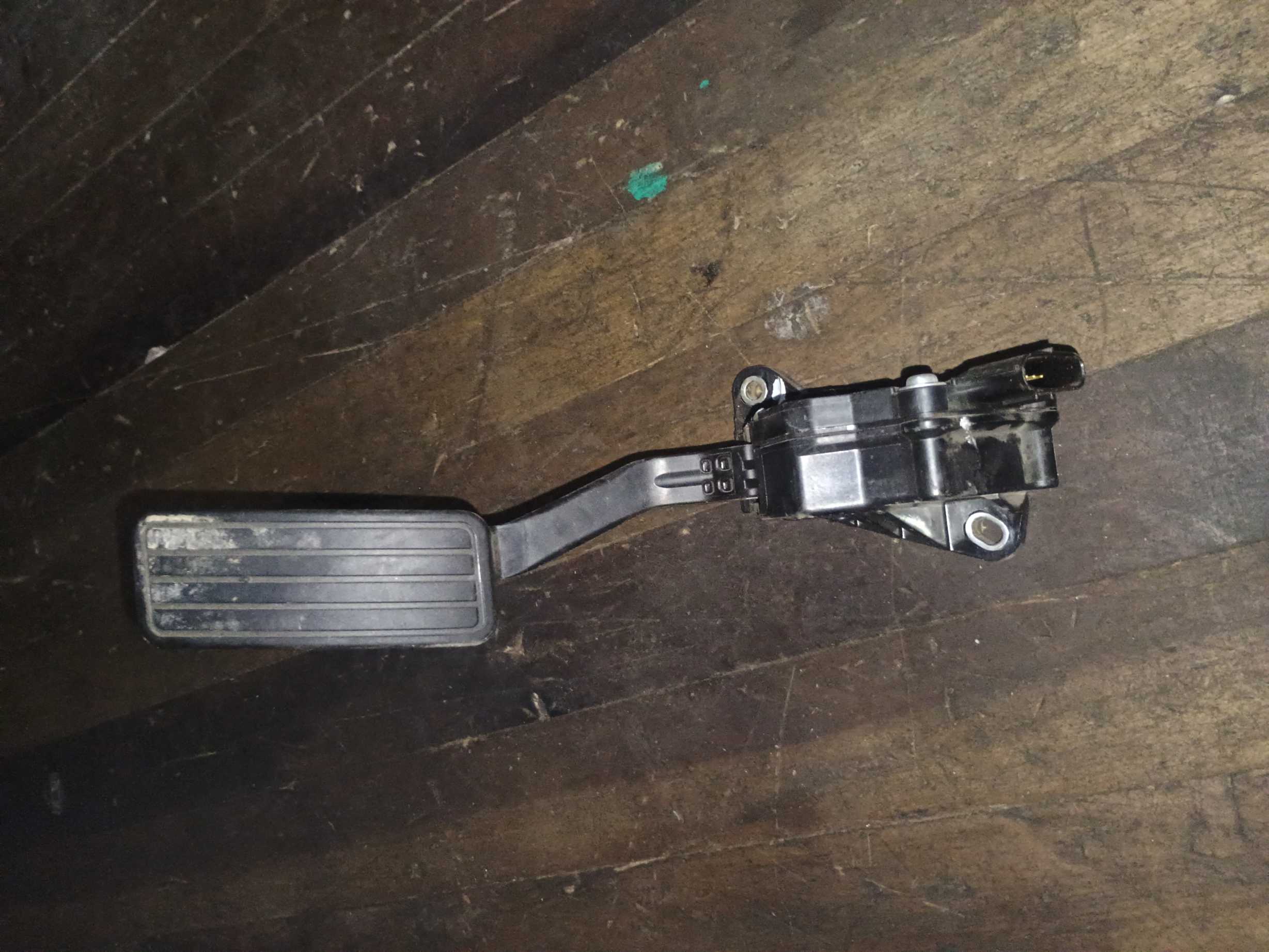 Pedal de aceleracion subaru xv 2012 2013 2014 2015 2016 2017