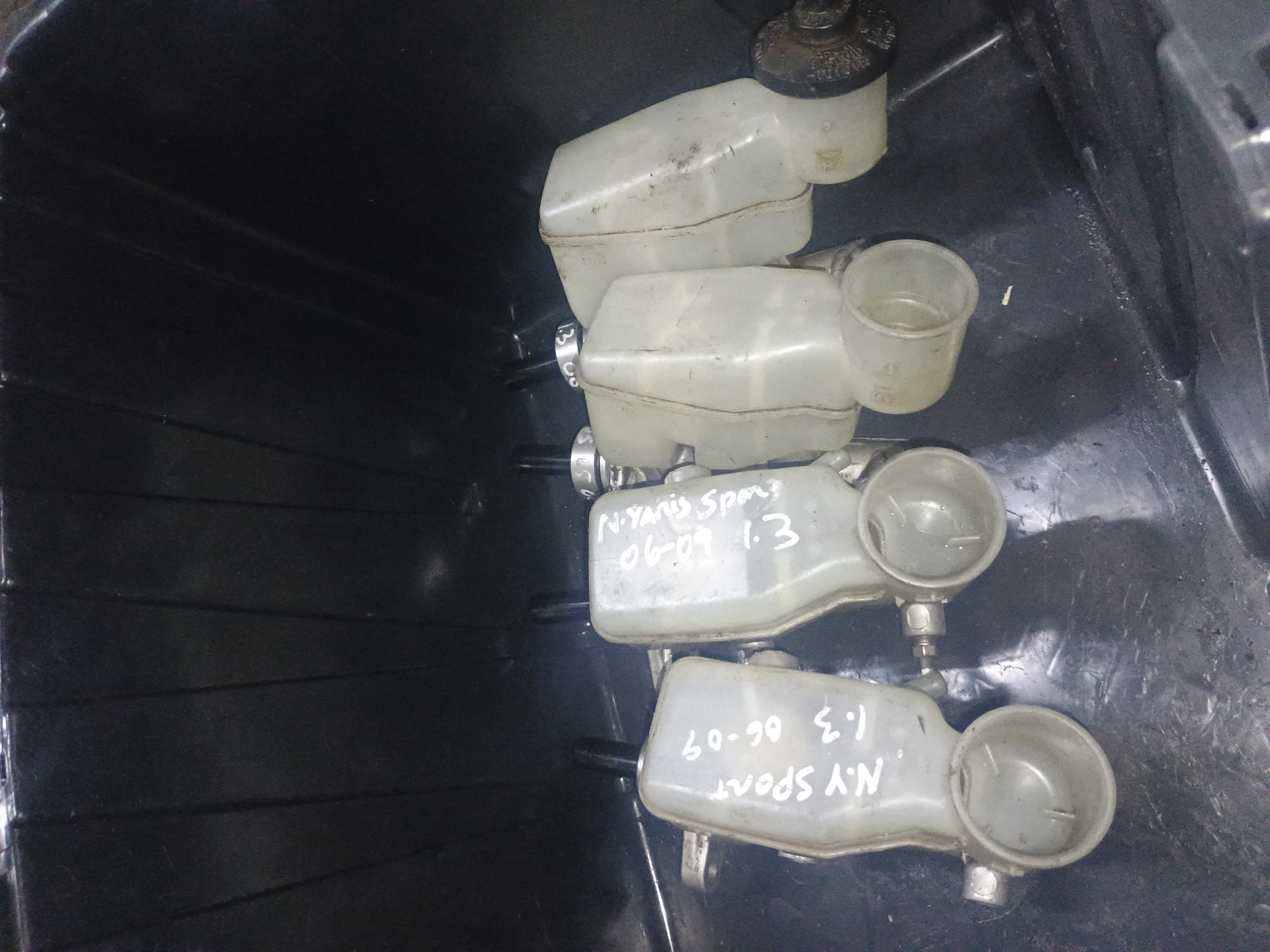 Bomba de freno toyota yaris 2006 2007 2008 2009