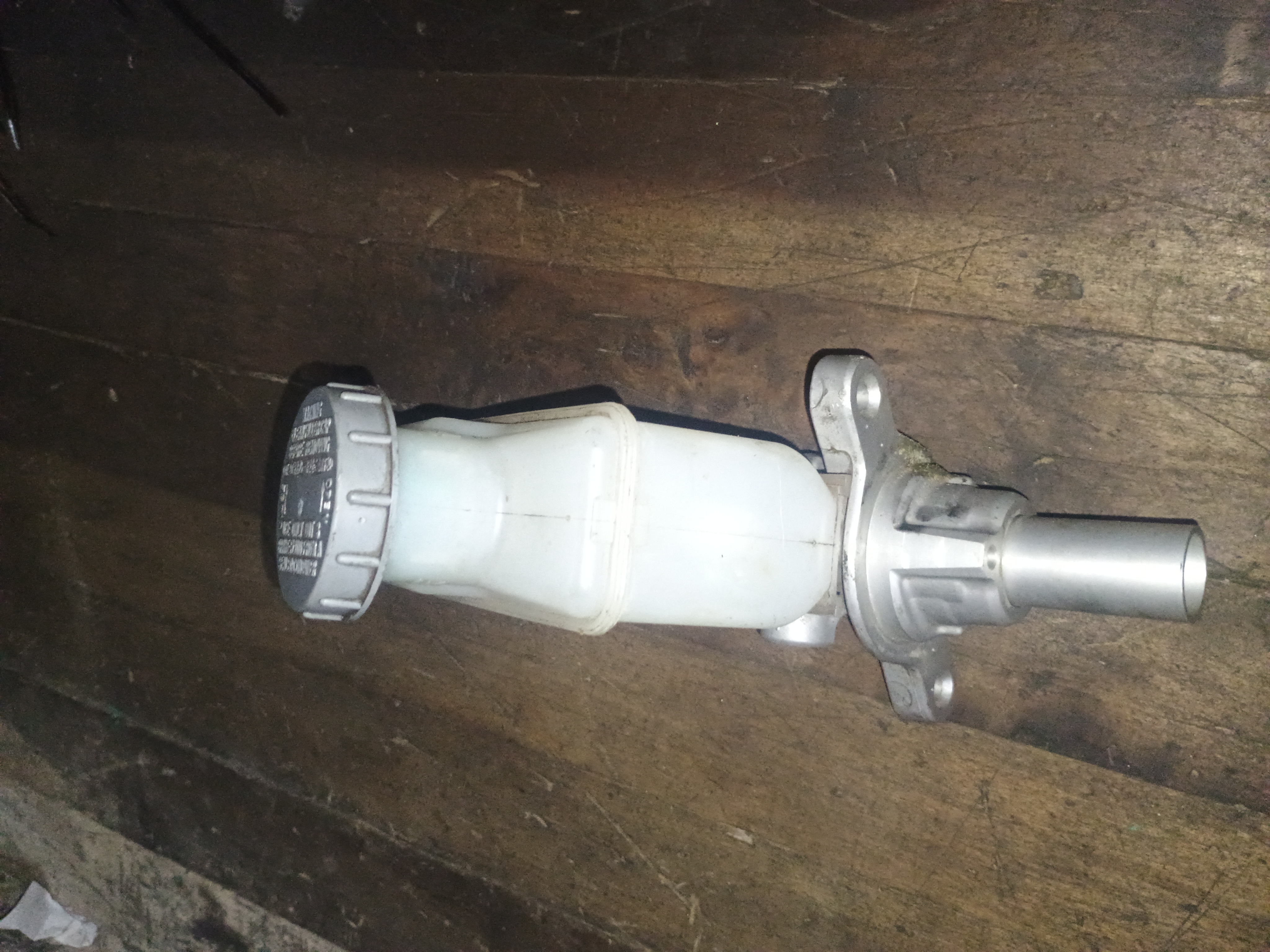 Bomba de freno suzuki grand nomade 2006 2007 2008 2009 2010 2011 2012 2013 2014 2015 2016