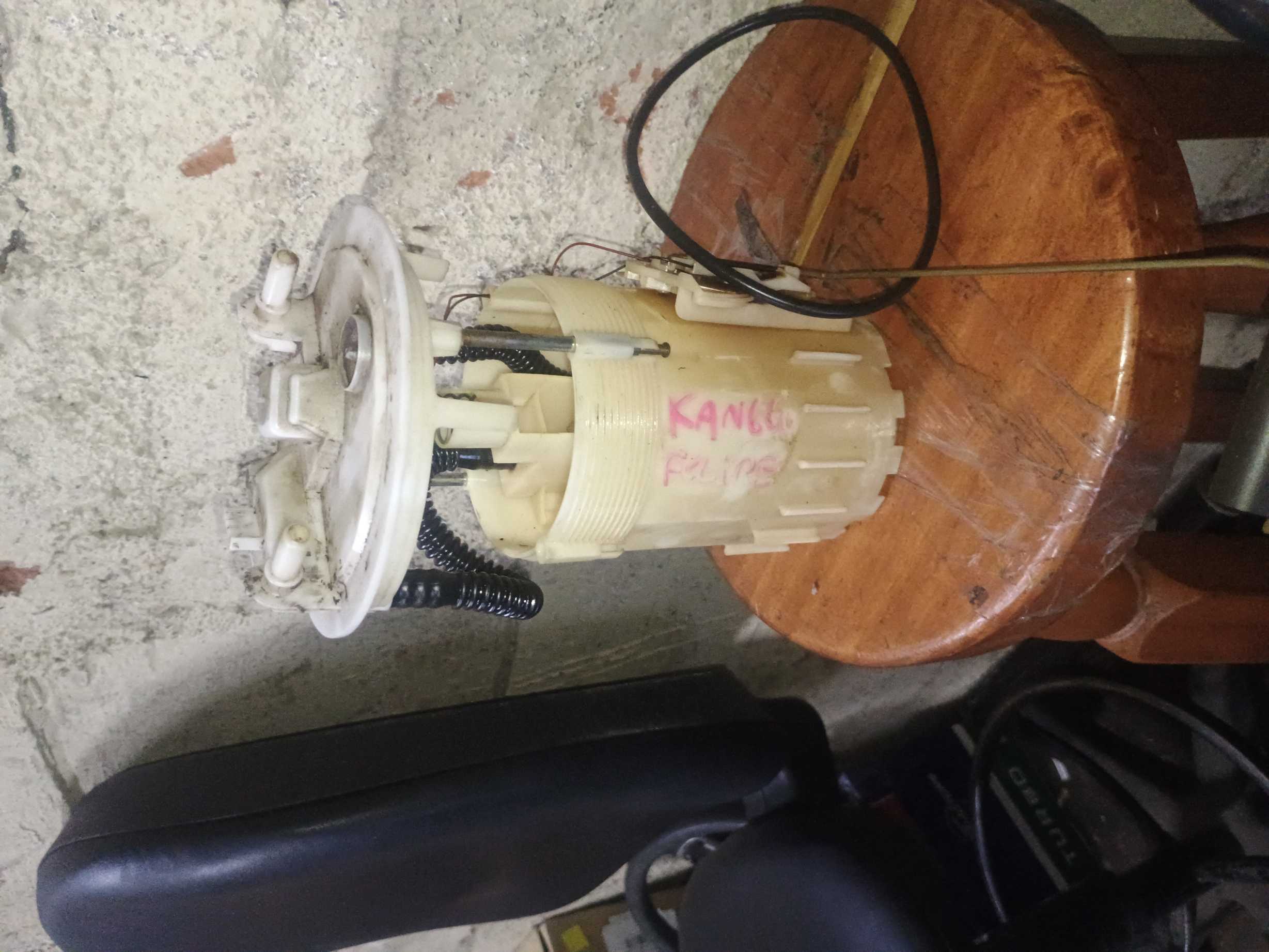 Flotador con bomba de combustible renault kangoo
