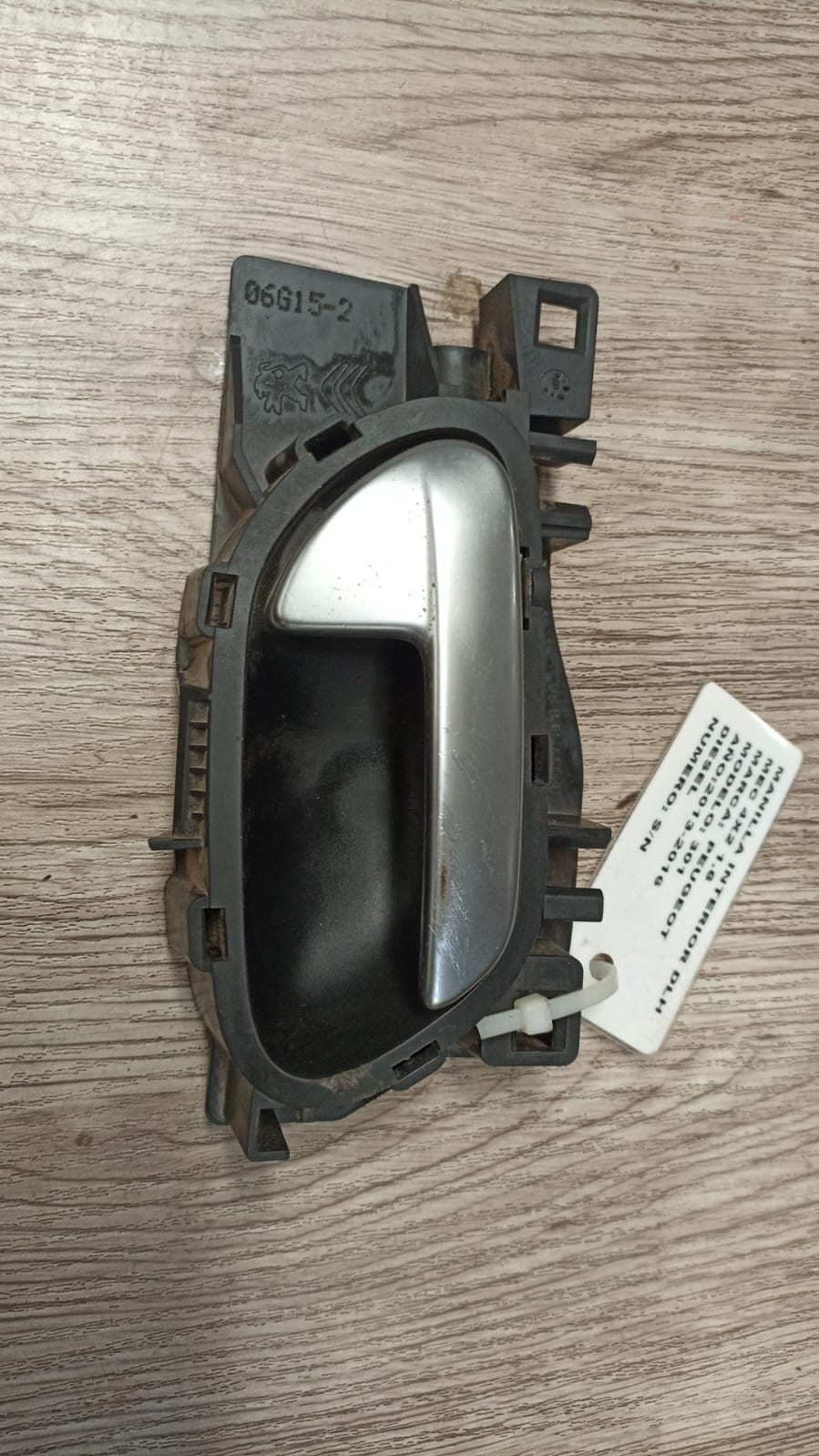 Manilla interior delantera izquierda peugeot 301
