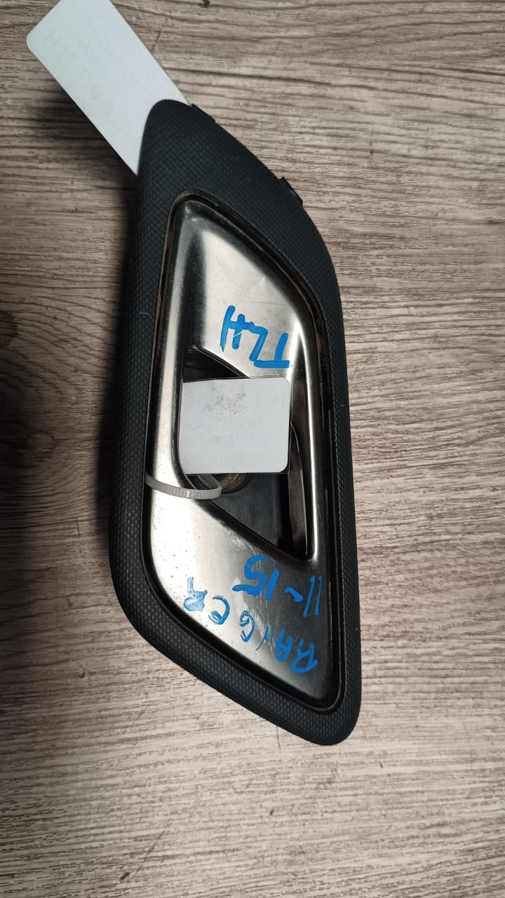 Manilla interior trasera izquierda ford ranger 2011 2012 2013 2014