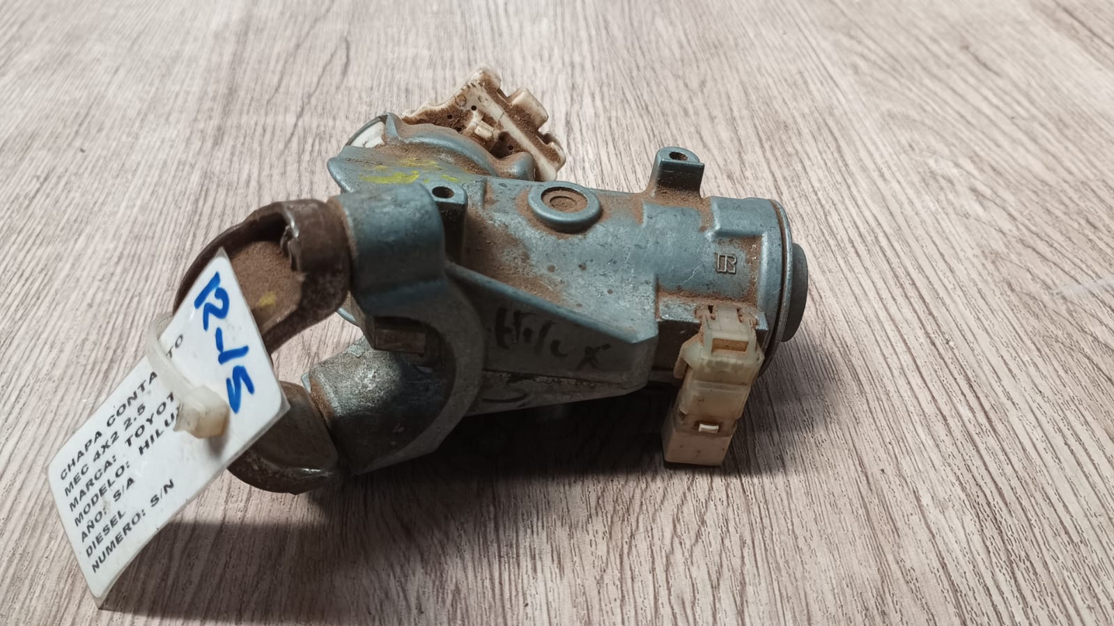 Chapa de contacto toyota hilux 2012 2013 2014 2015