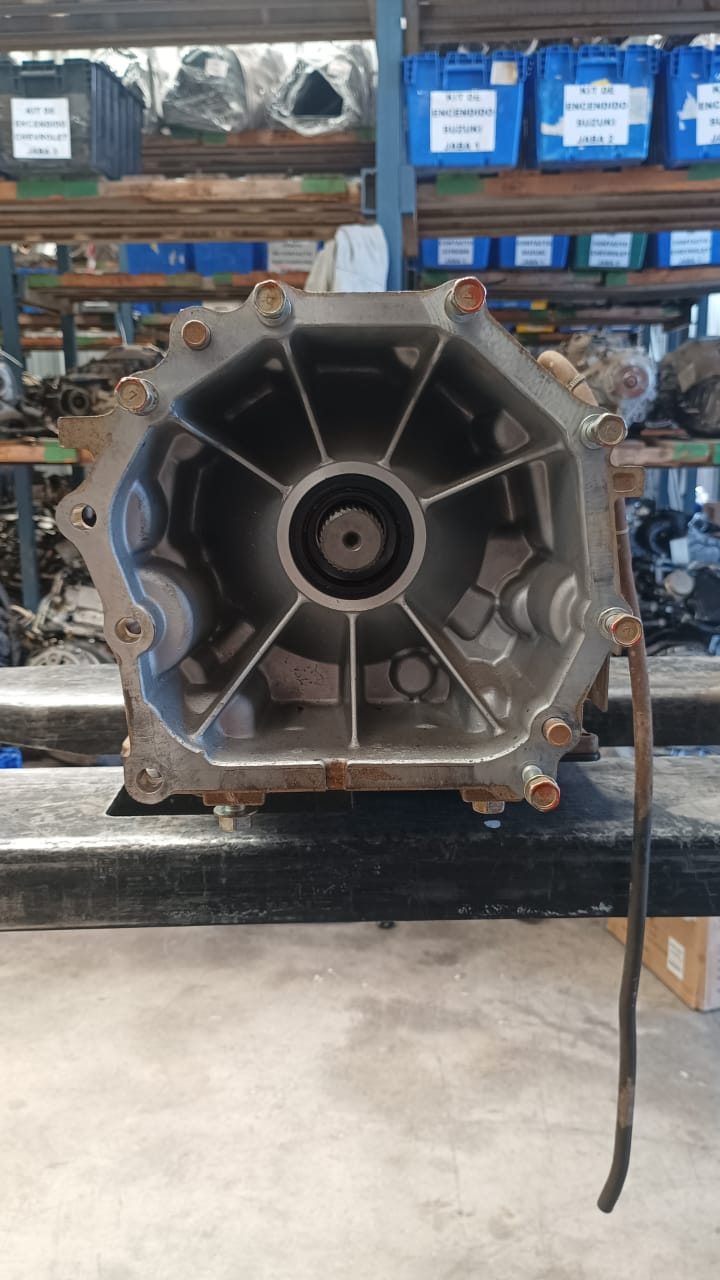 Caja de cambio automatica nissan np300