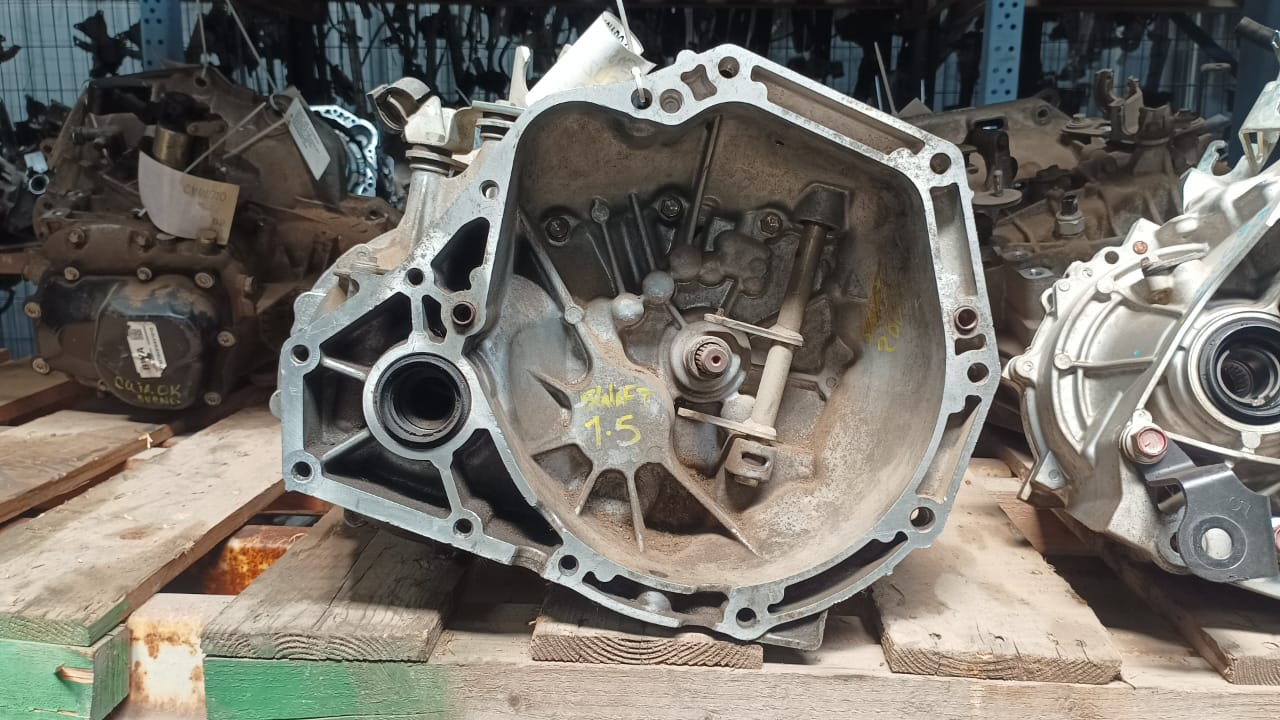 Caja de cambio mecanica suzuki swift