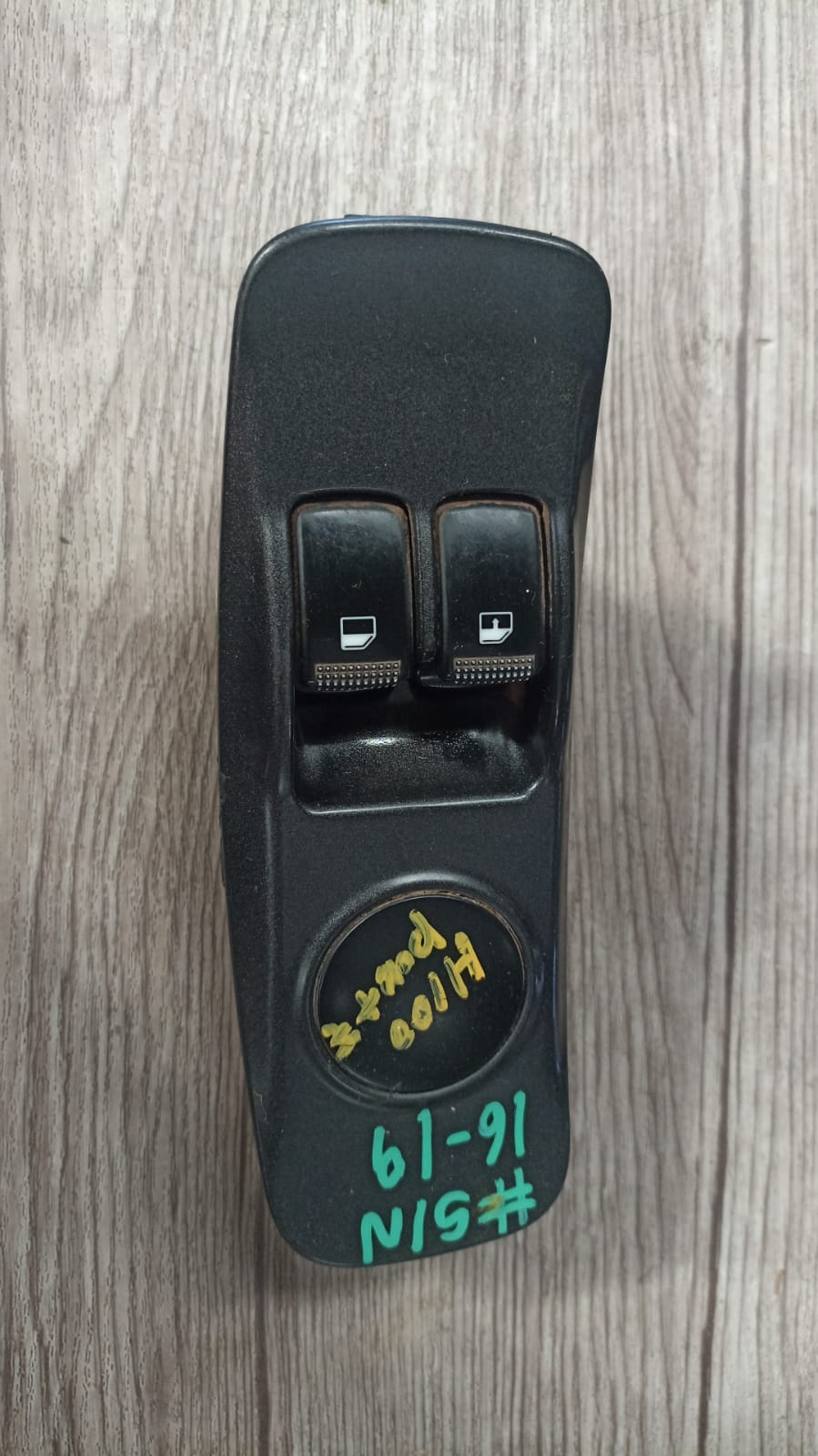 Botonera alzavidrio delantera izquierda principal hyundai h100 porter 2016 2017 2018 2019 2020