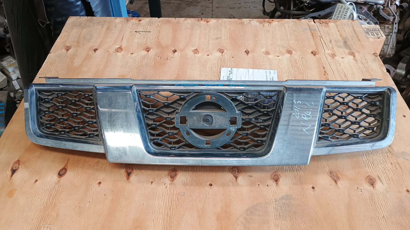 Mascara nissan x-trail